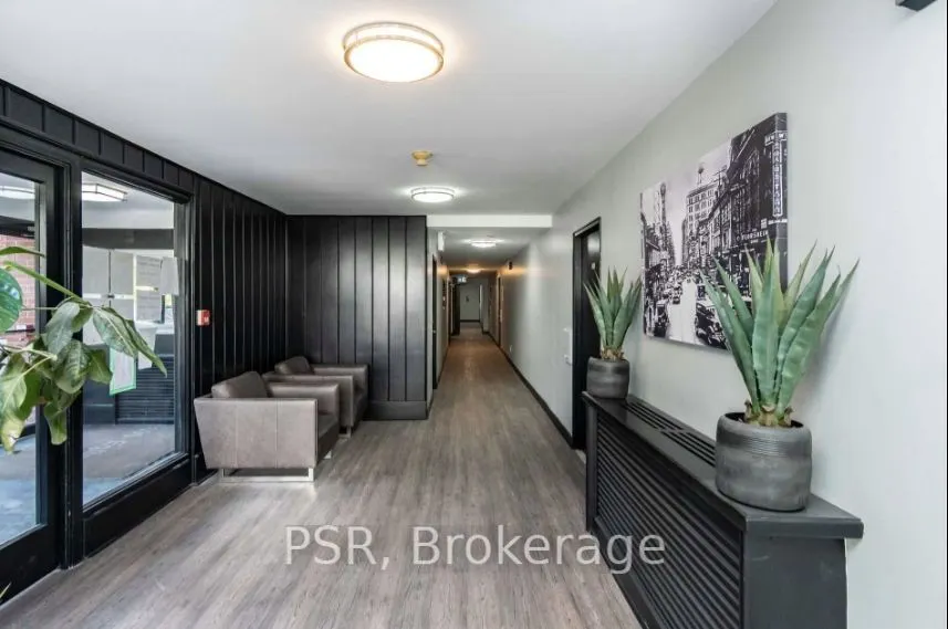 600 Eglinton Avenue W, #410
