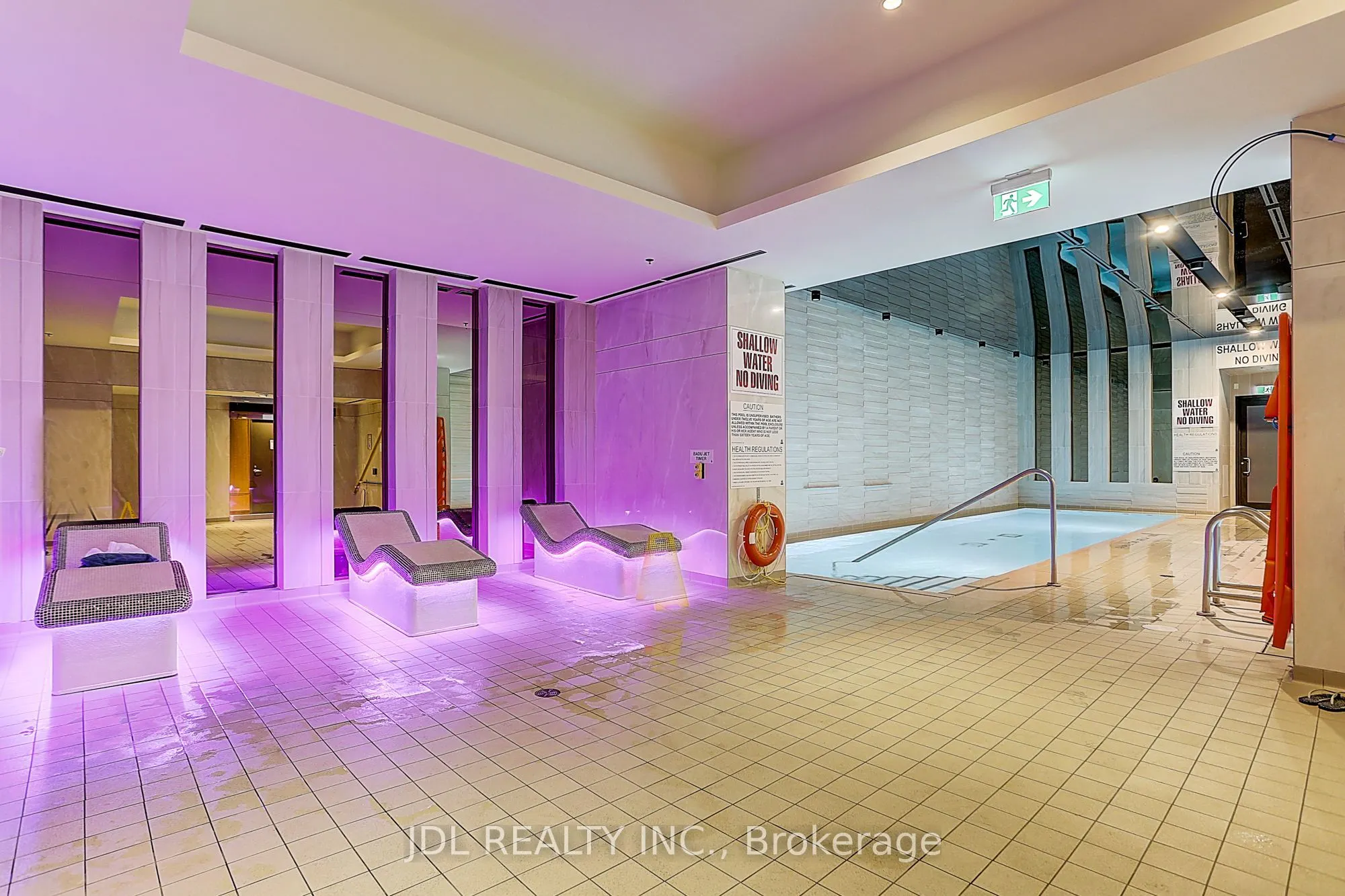19 Bathurst Street, #3709