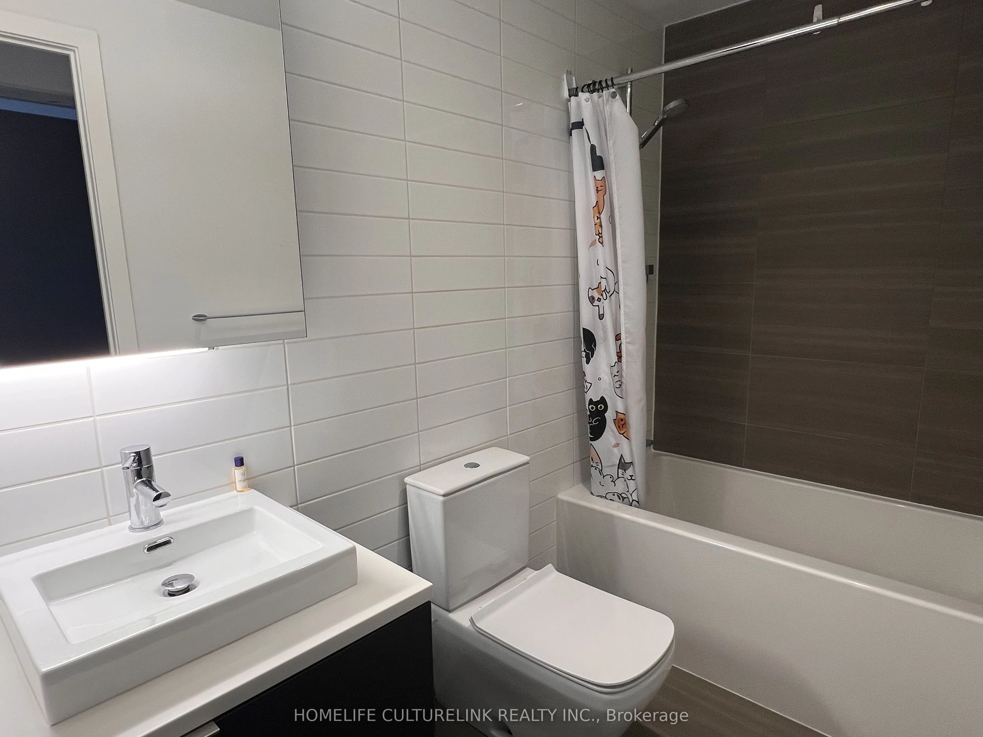 170 Bayview Avenue, #2504