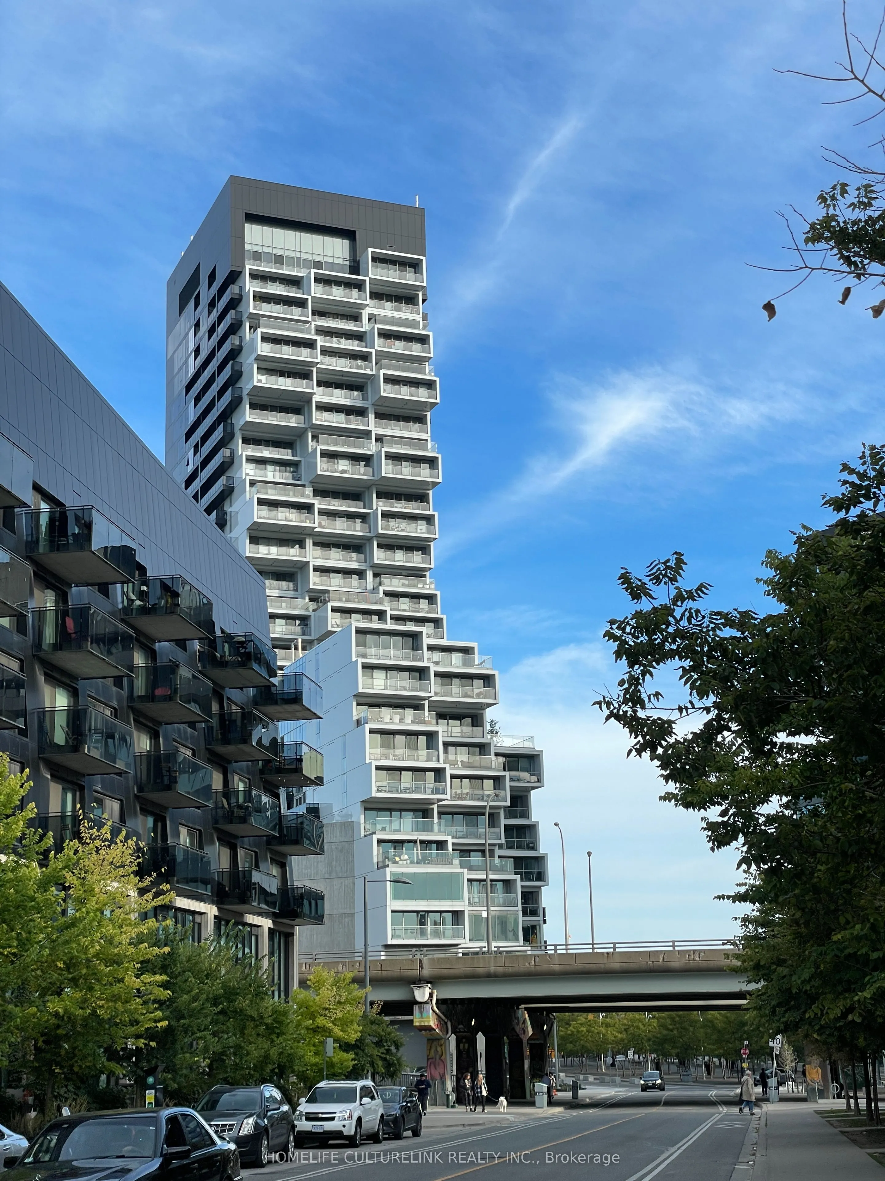 170 Bayview Avenue, #2504