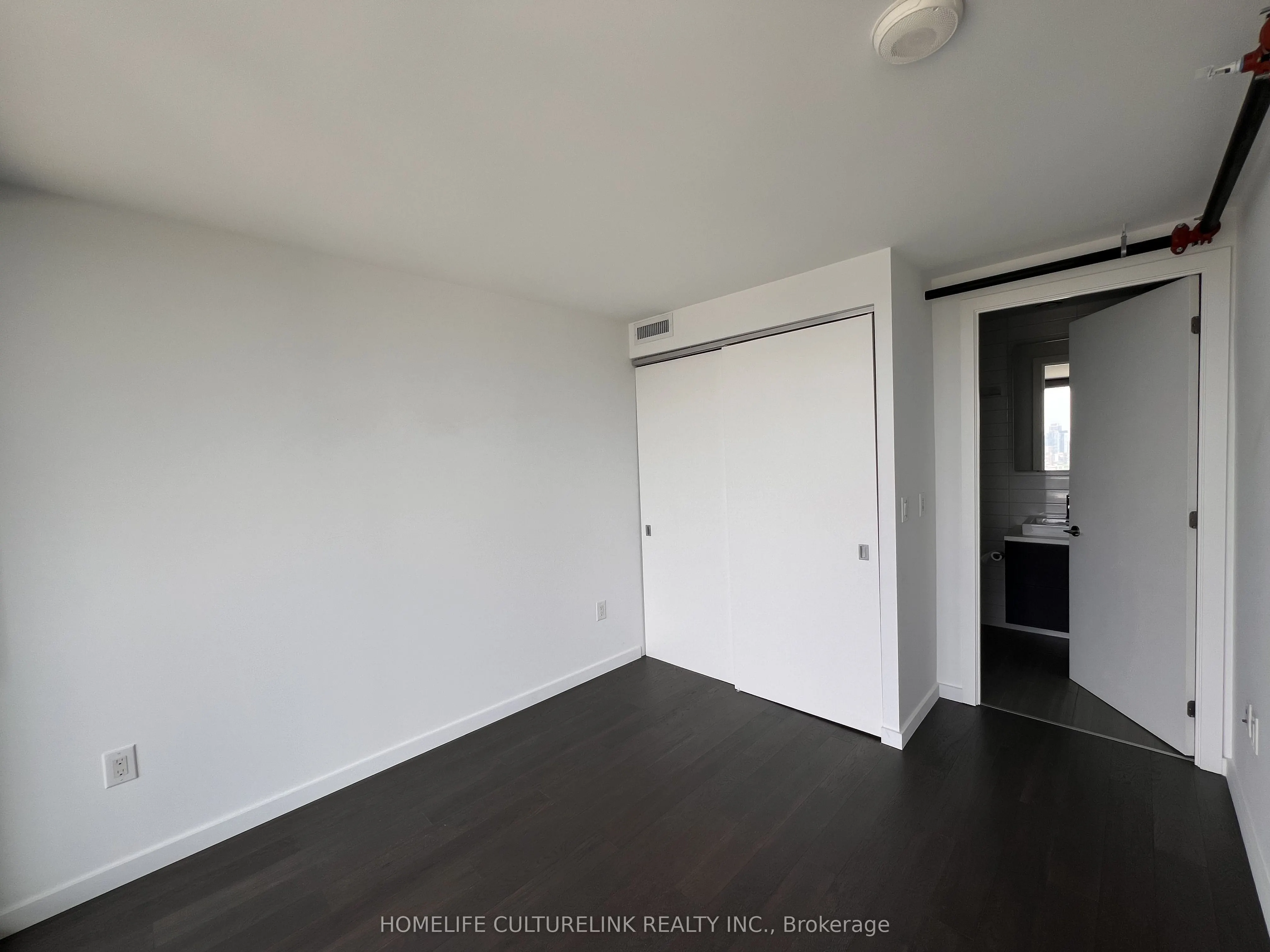 170 Bayview Avenue, #2504