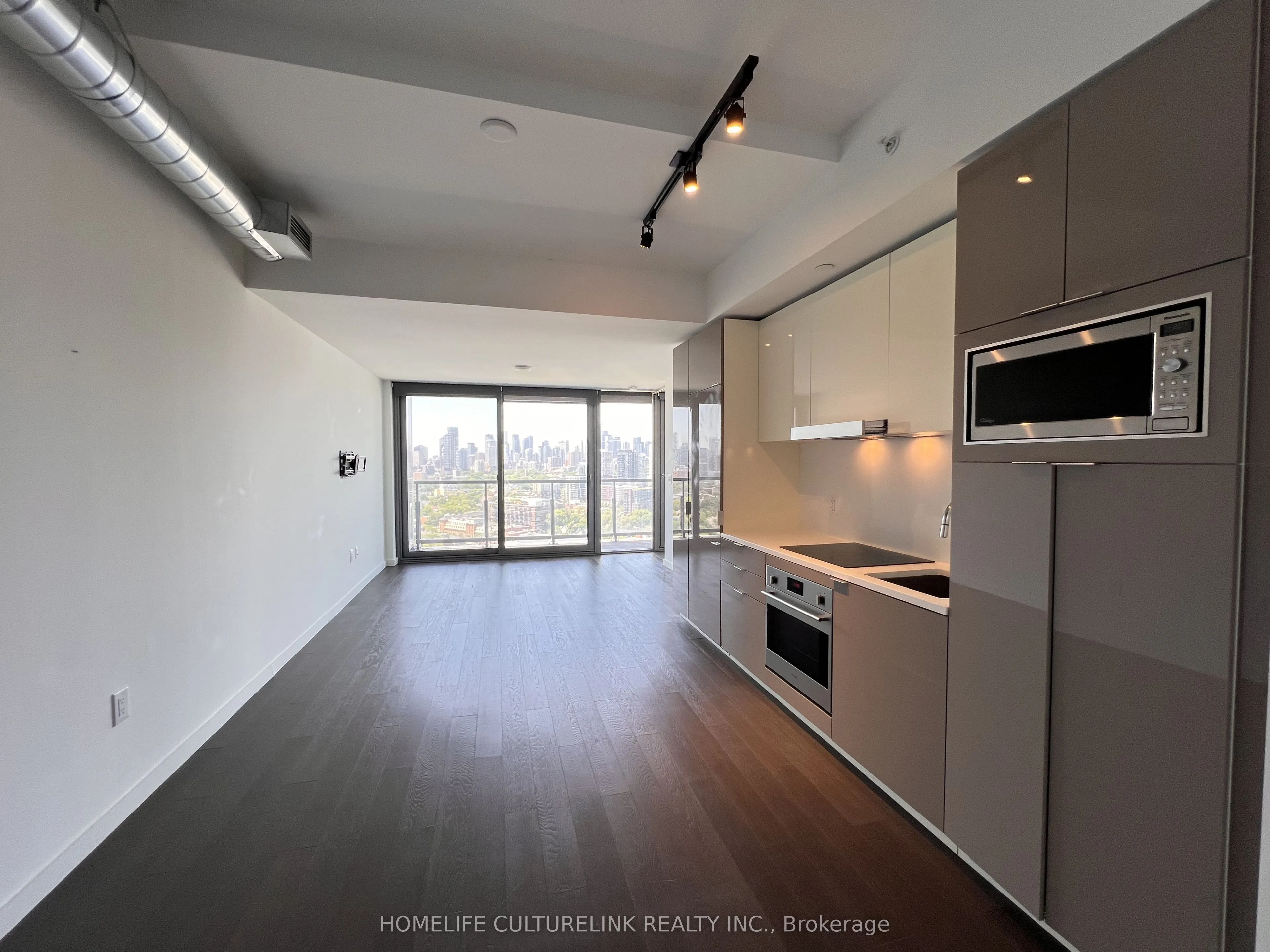 170 Bayview Avenue, #2504
