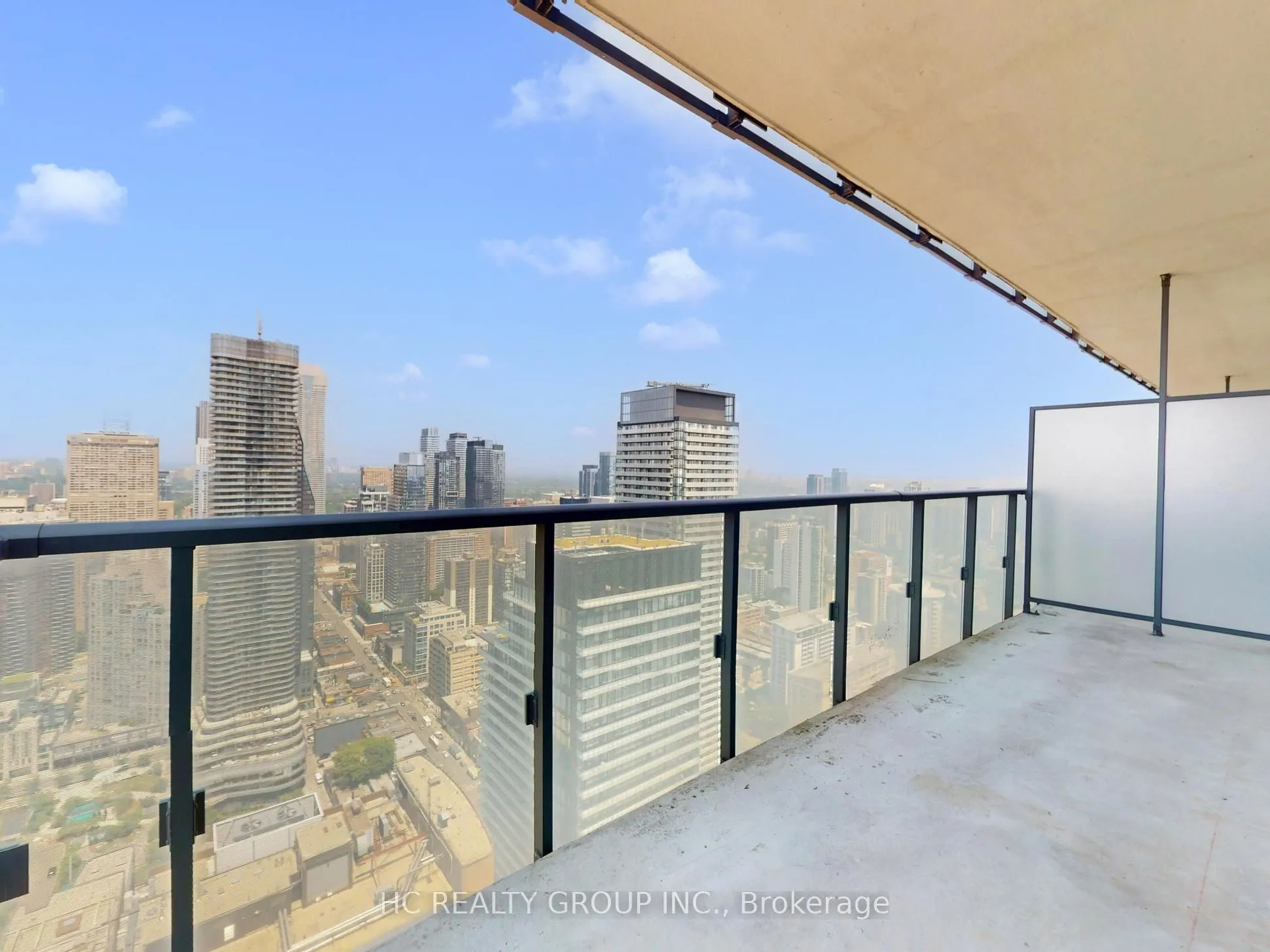 15 Grenville Street, #4804