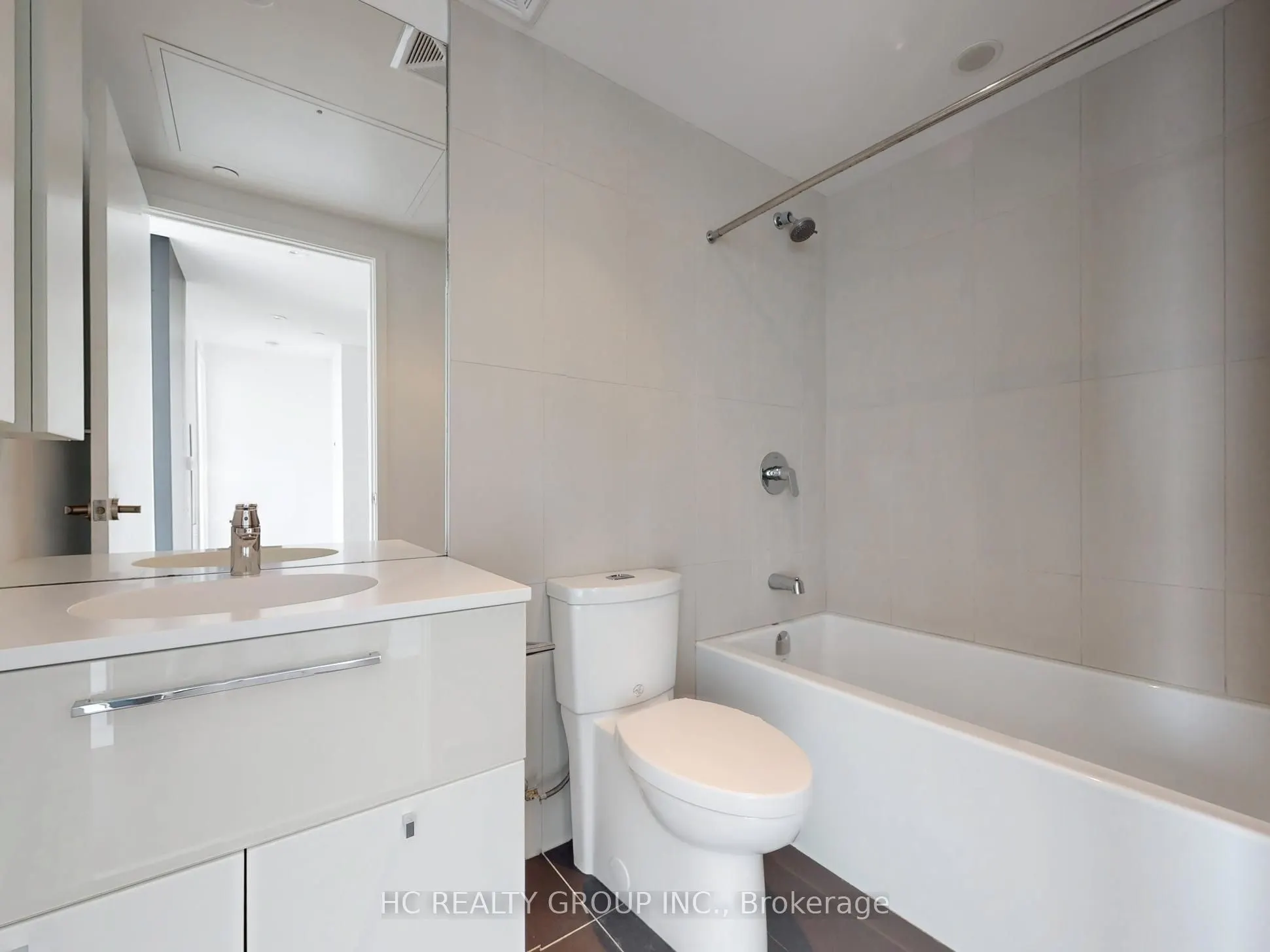 15 Grenville Street, #4804