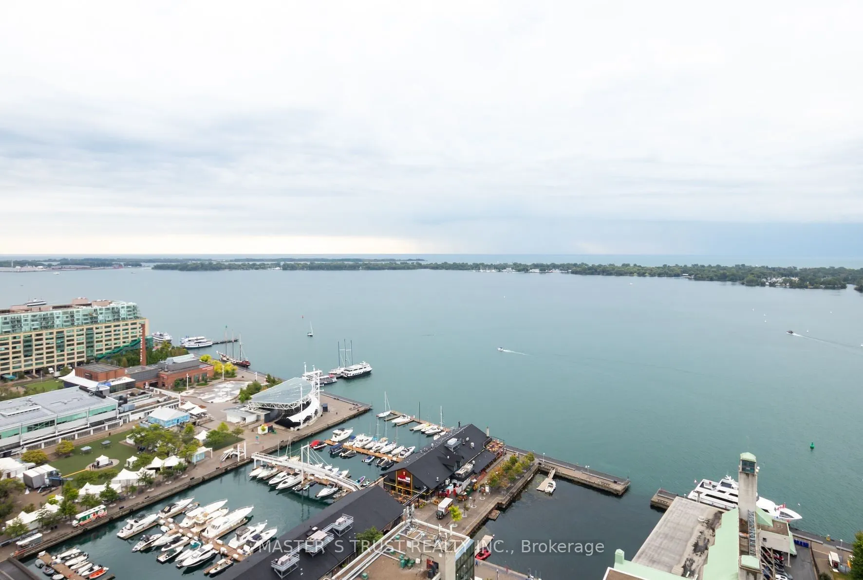 270 Queens Quay W, #706