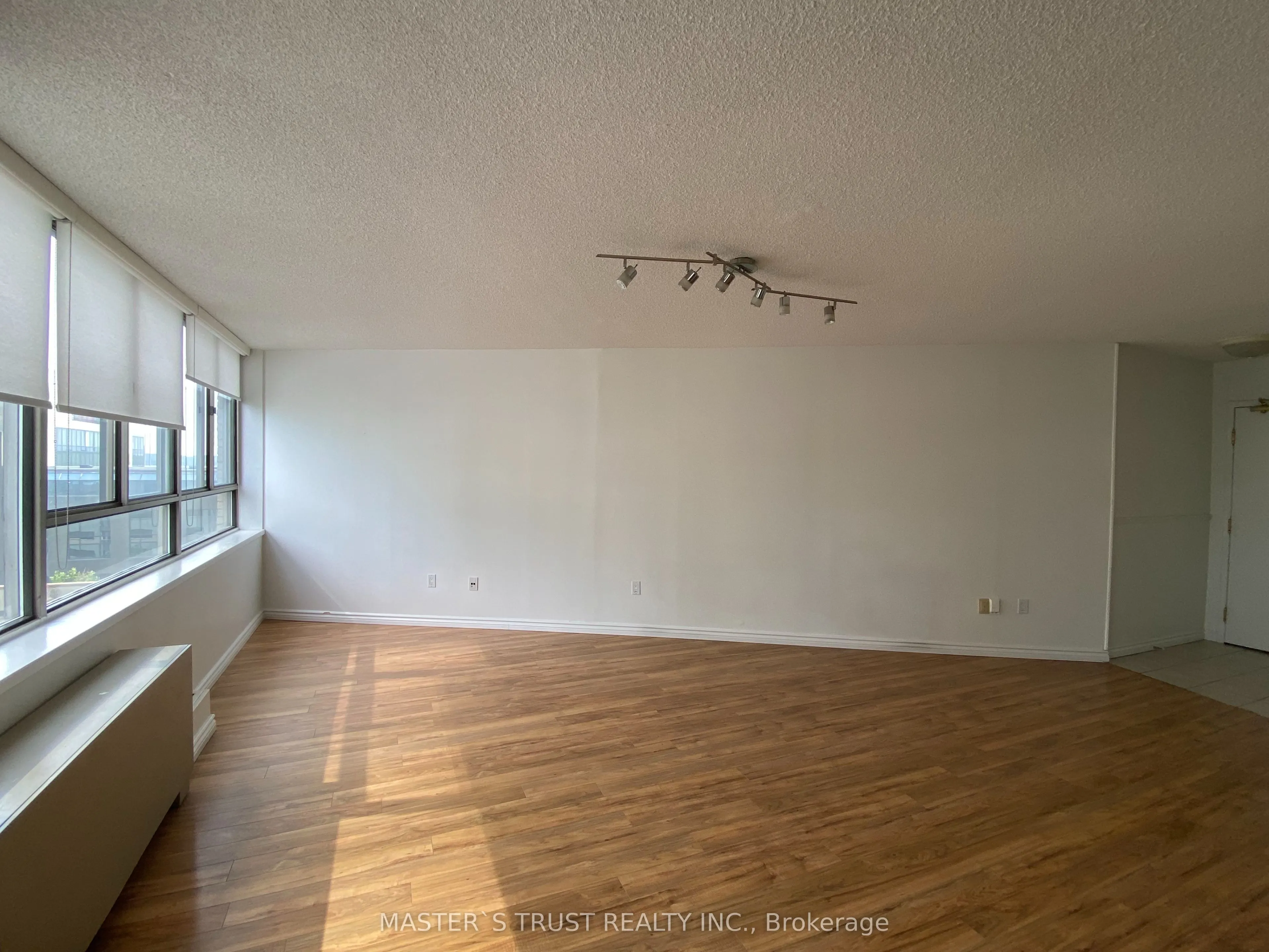 270 Queens Quay W, #706