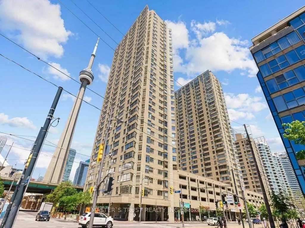 270 Queens Quay W, #706