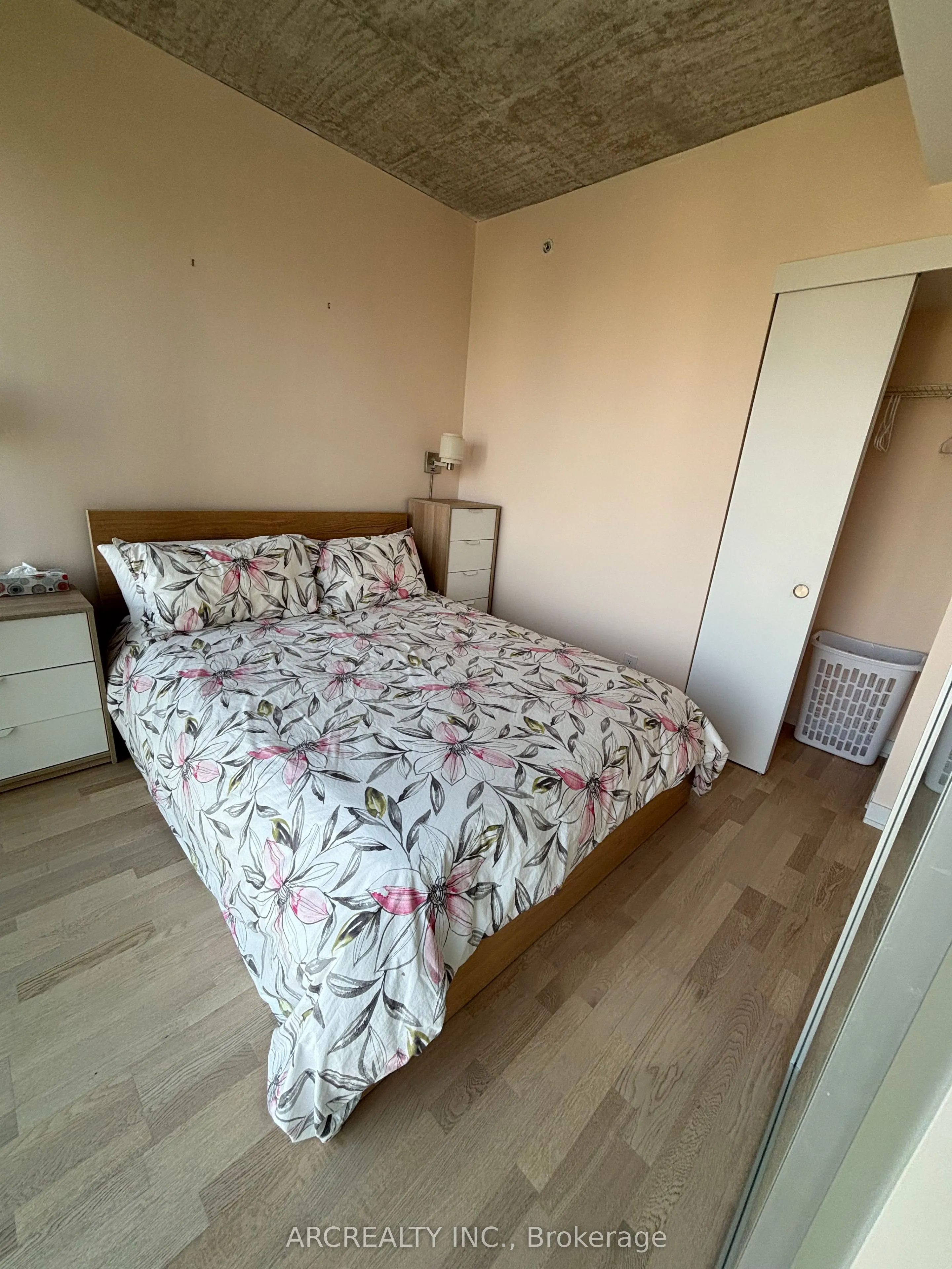 185 Roehampton Avenue, #1205