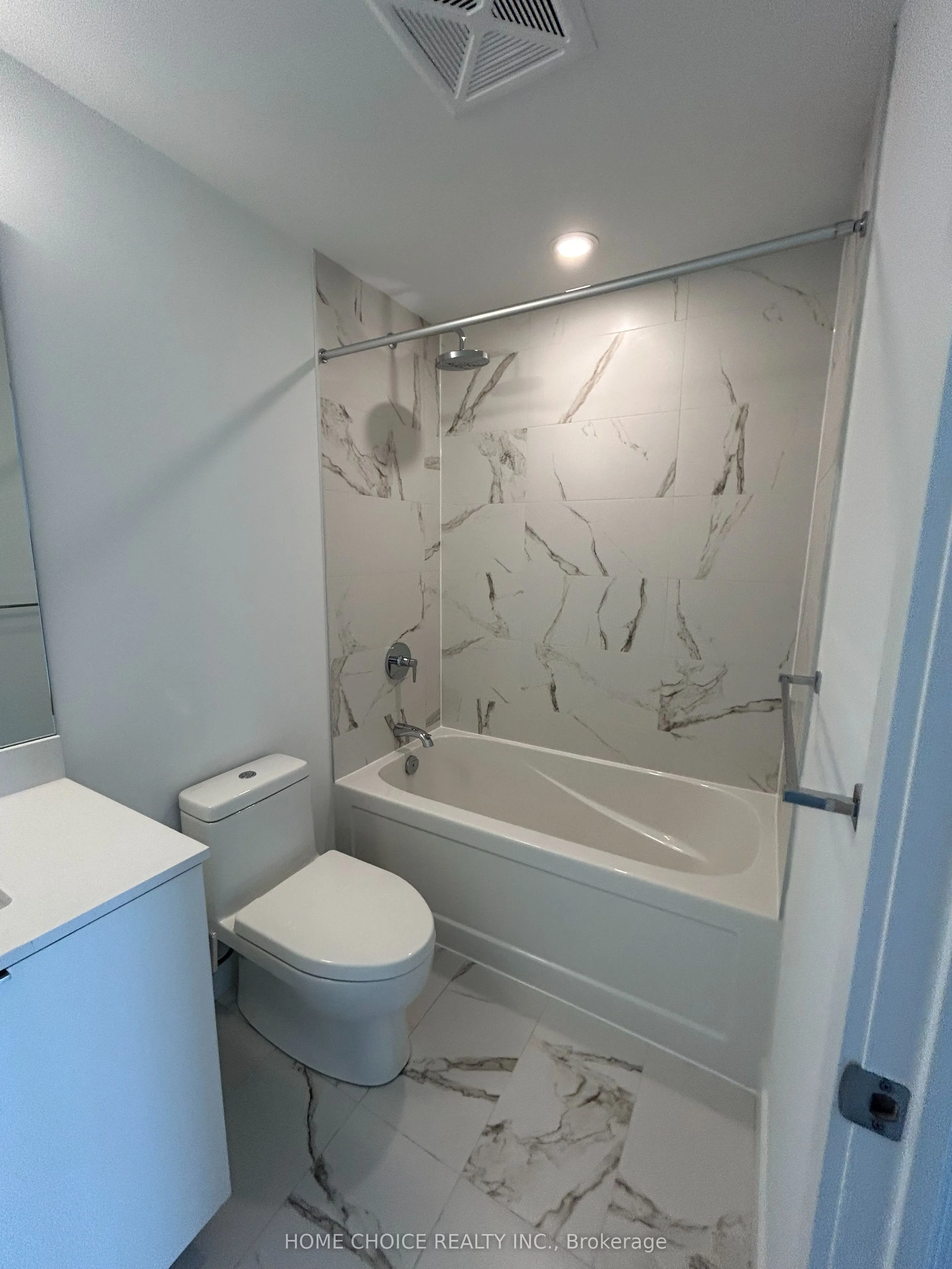 7 Golden Lion Heights S, #N2009