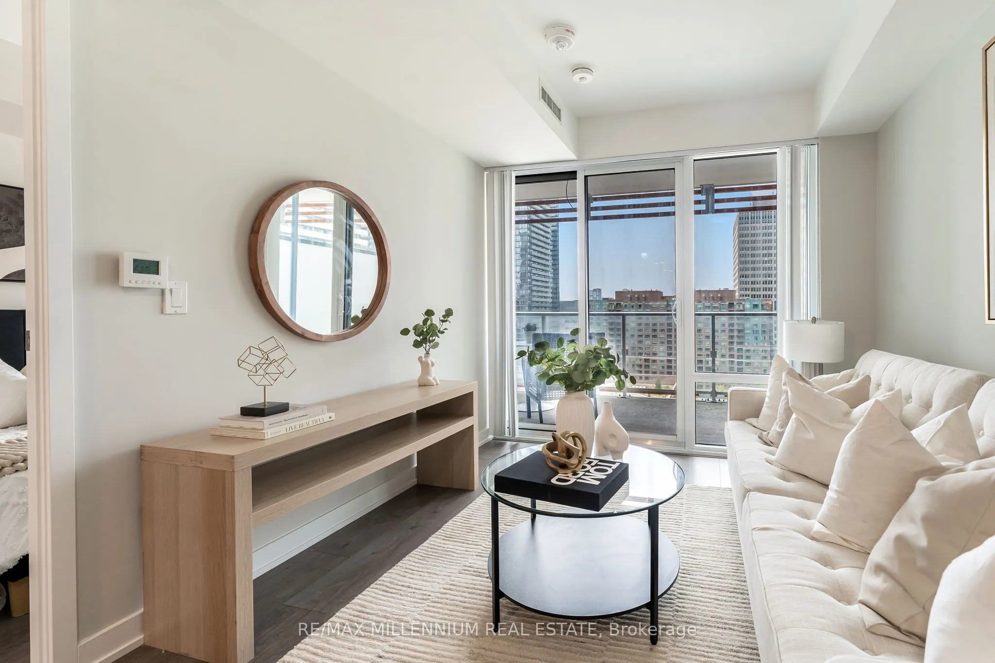18 Maitland Terrace, #1308