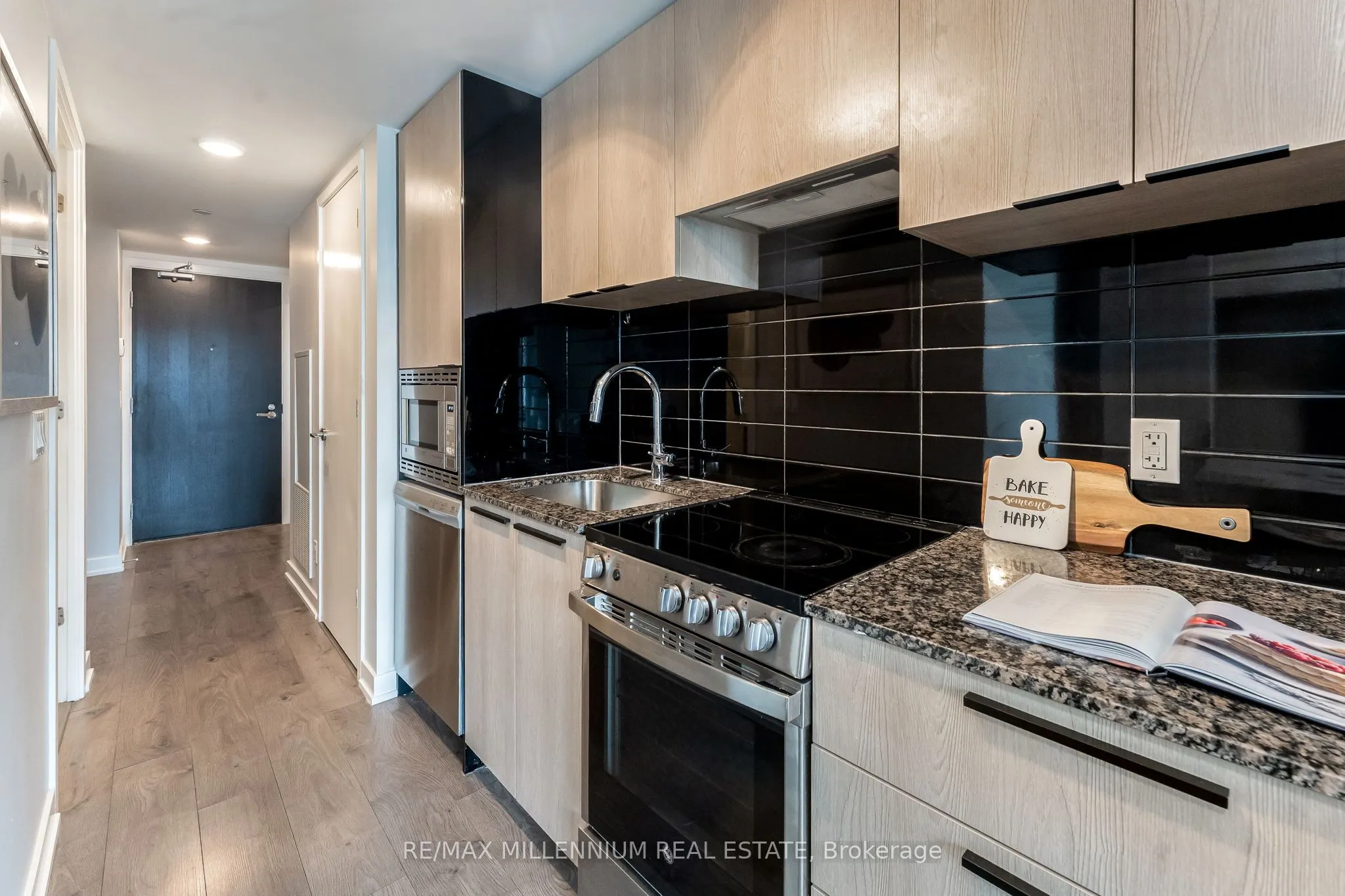 18 Maitland Terrace, #1308
