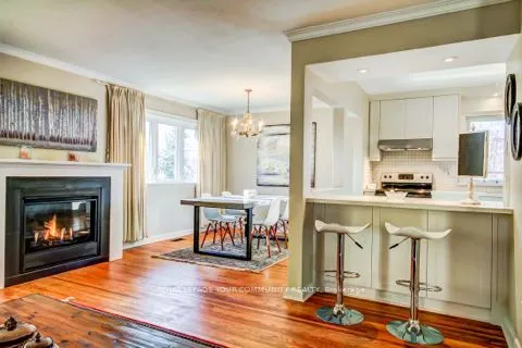 10 Tinder Crescent, #Main floor