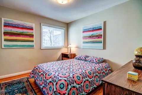 10 Tinder Crescent, #Main floor