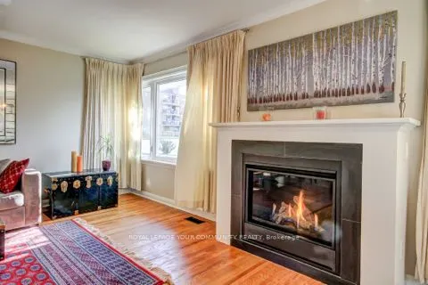 10 Tinder Crescent, #Main floor