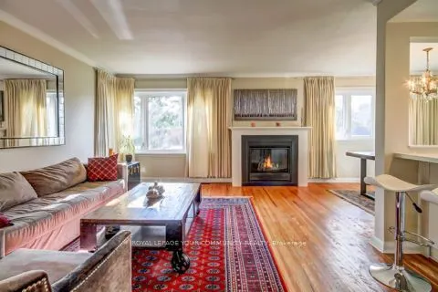 10 Tinder Crescent, #Main floor