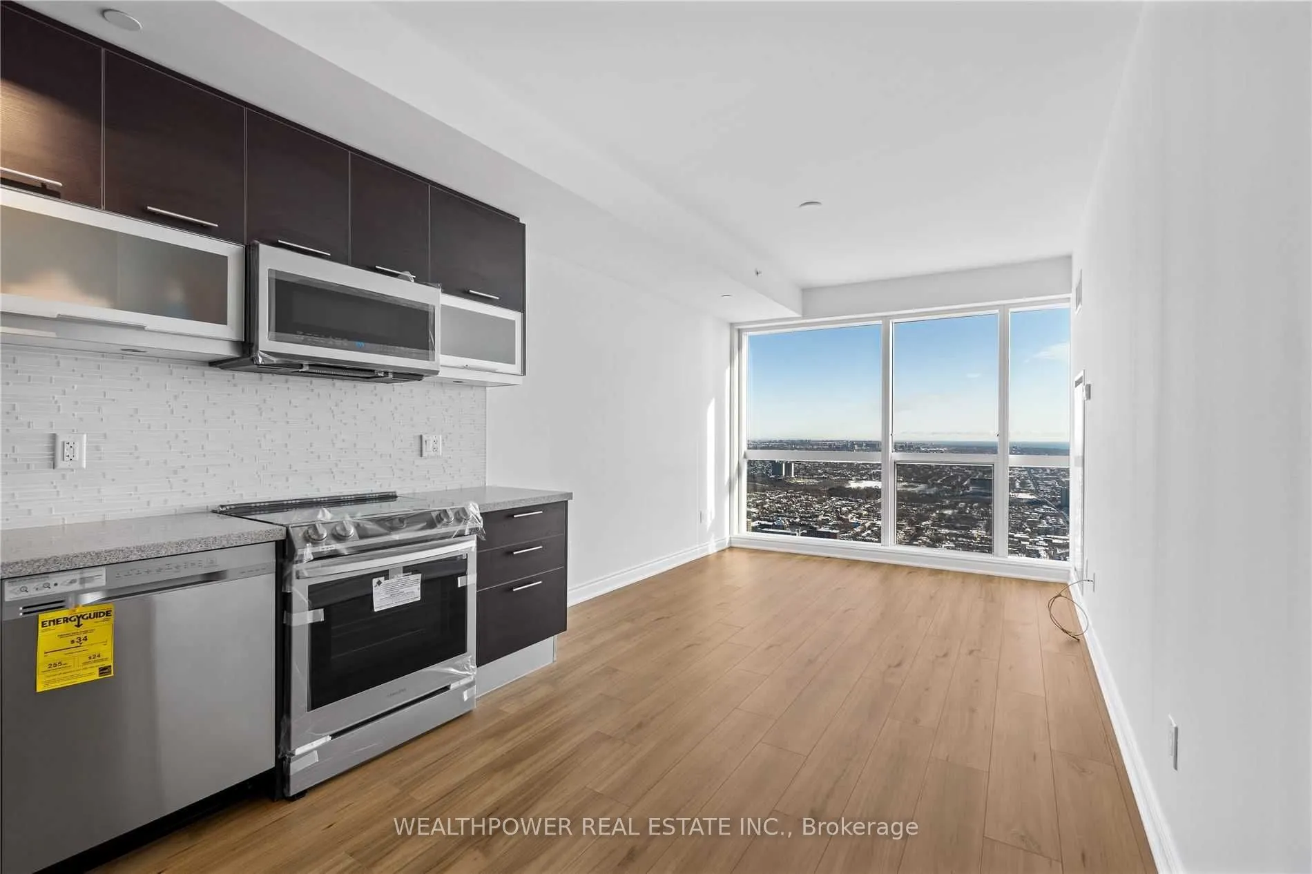 388 Yonge Street, #6504