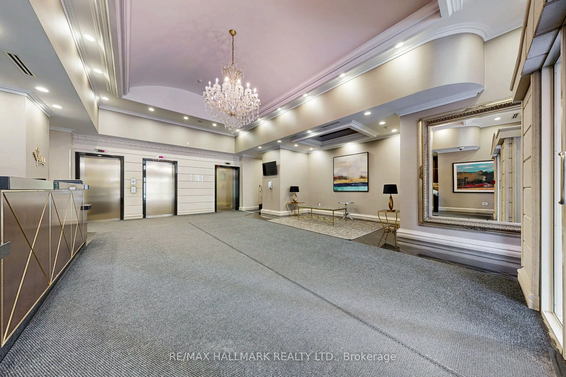 7 Lorraine Drive, #1211