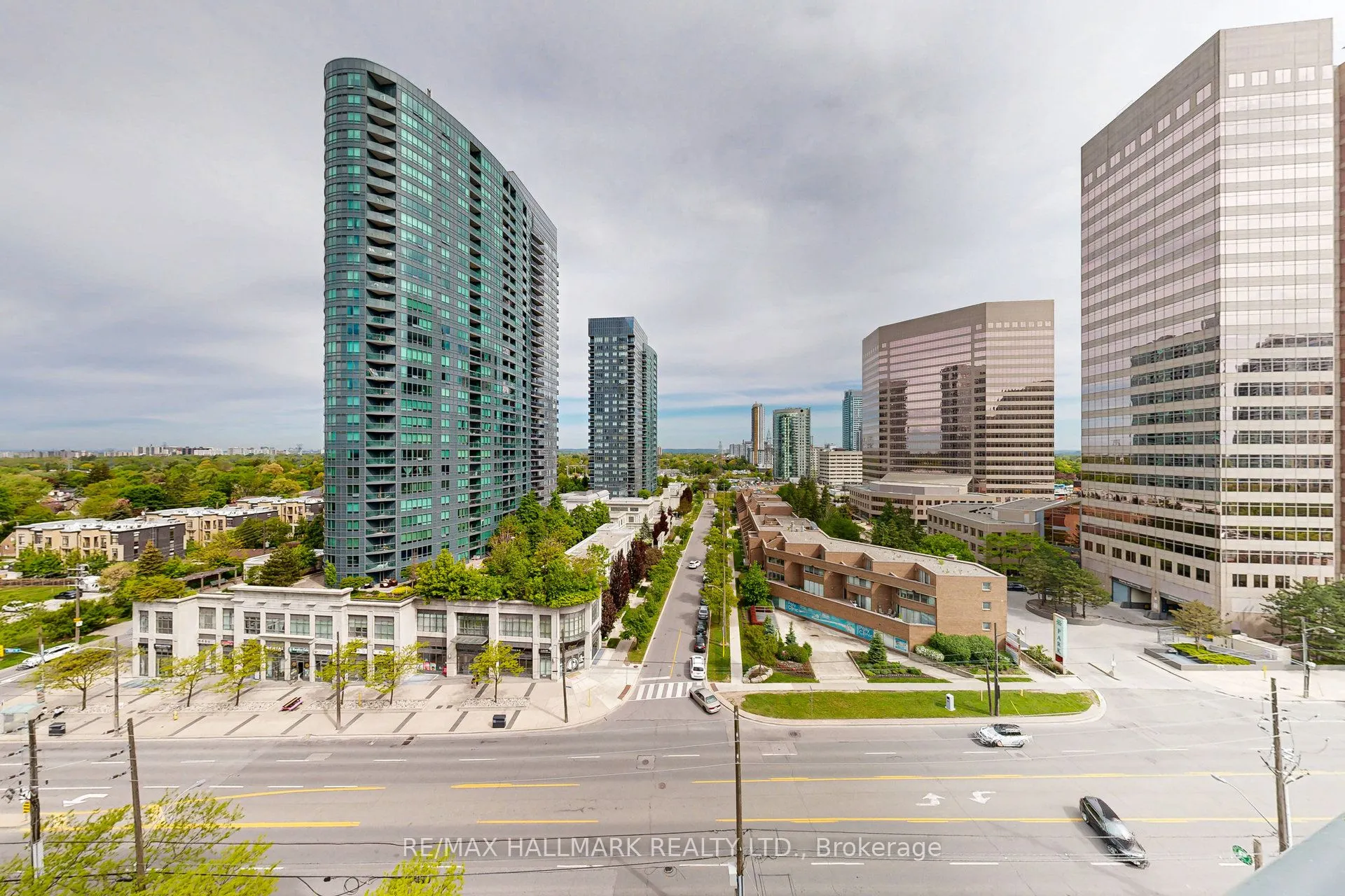7 Lorraine Drive, #1211