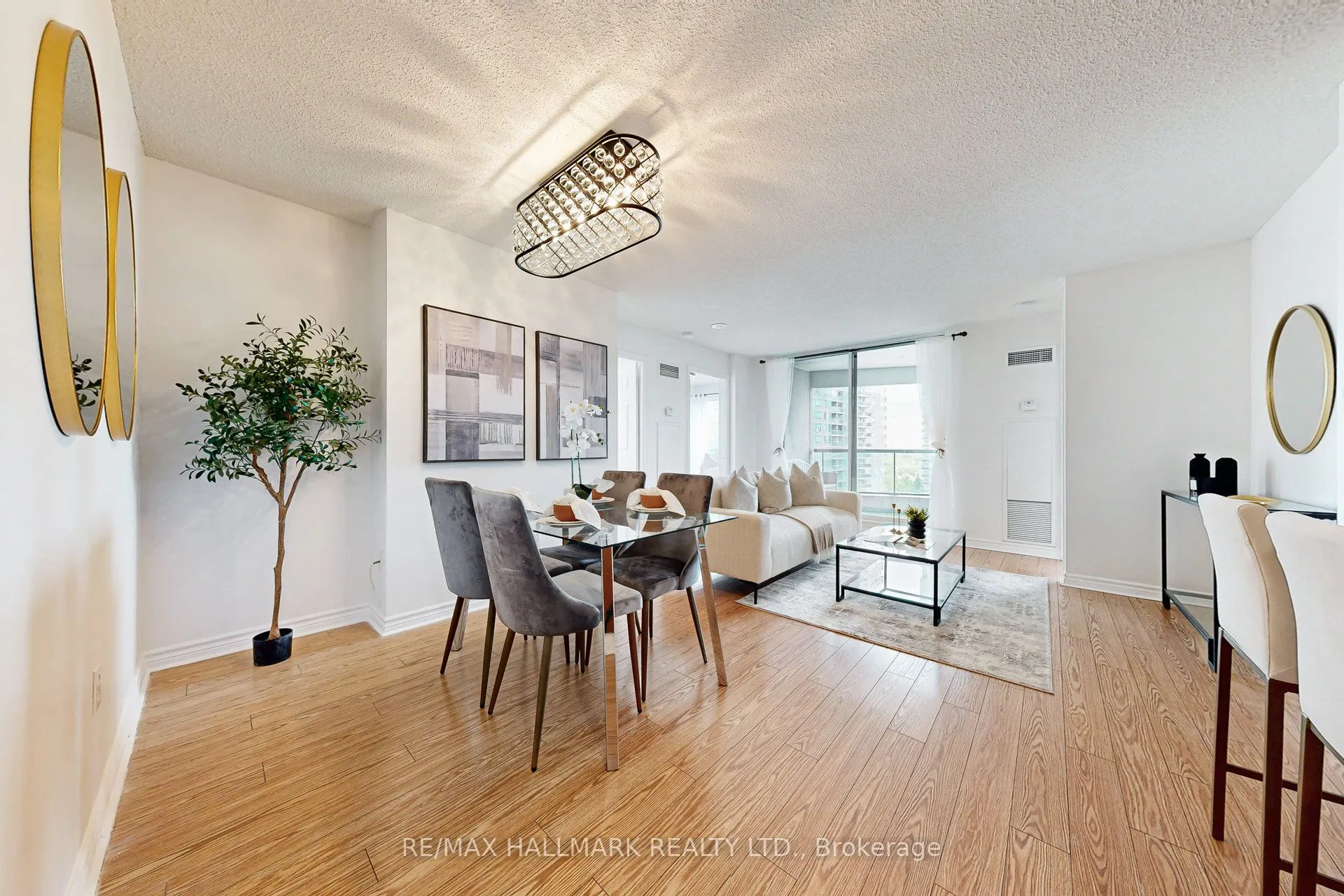 7 Lorraine Drive, #1211