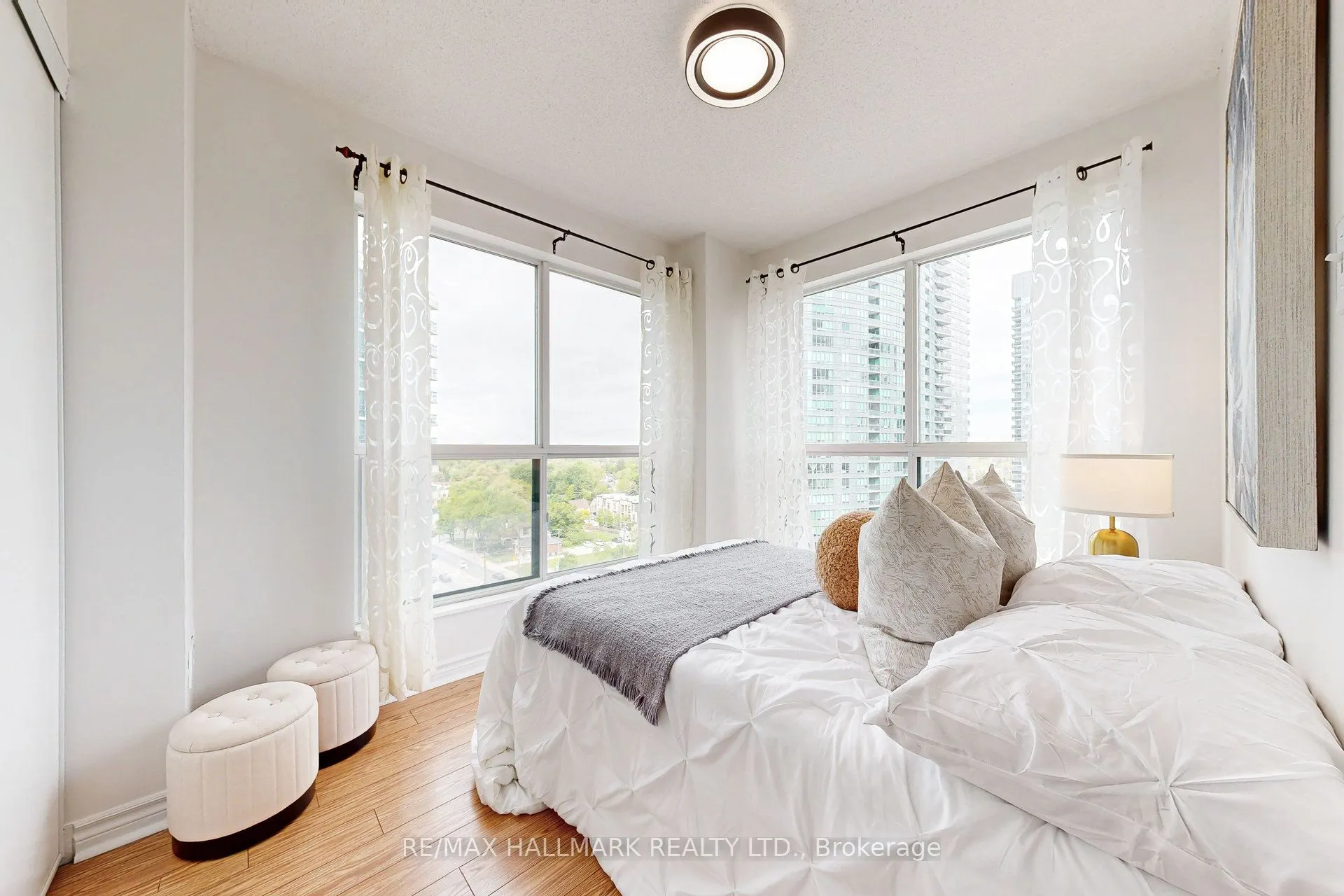7 Lorraine Drive, #1211