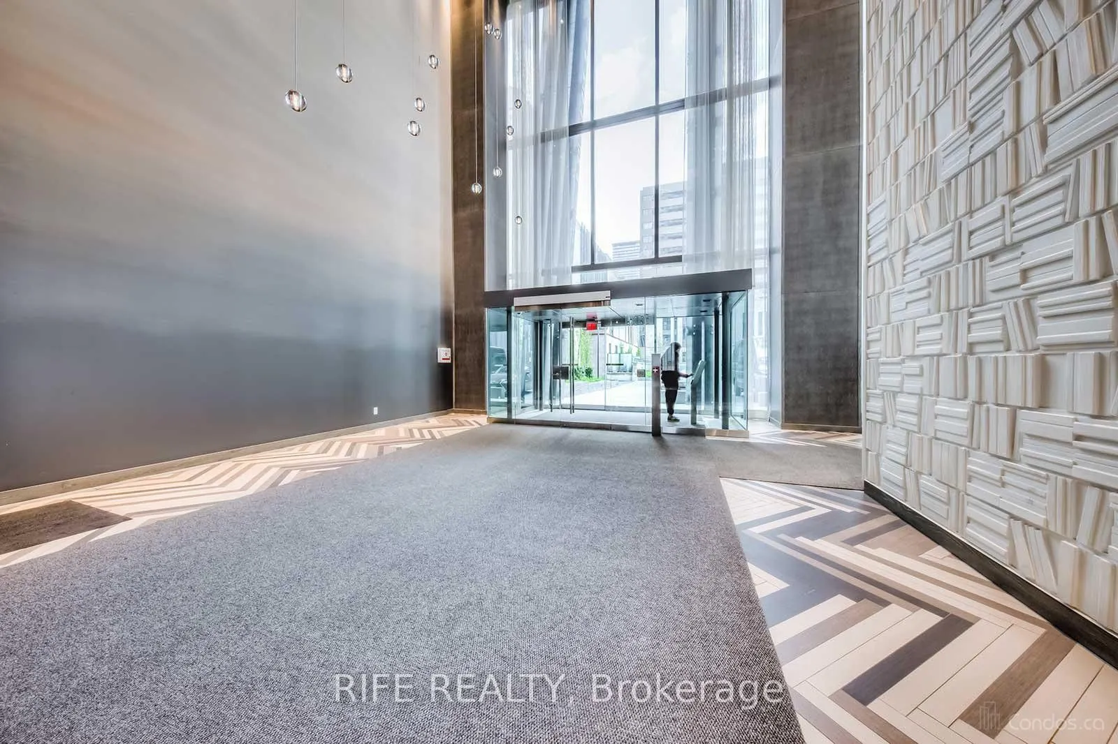1080 Bay Street, #3405