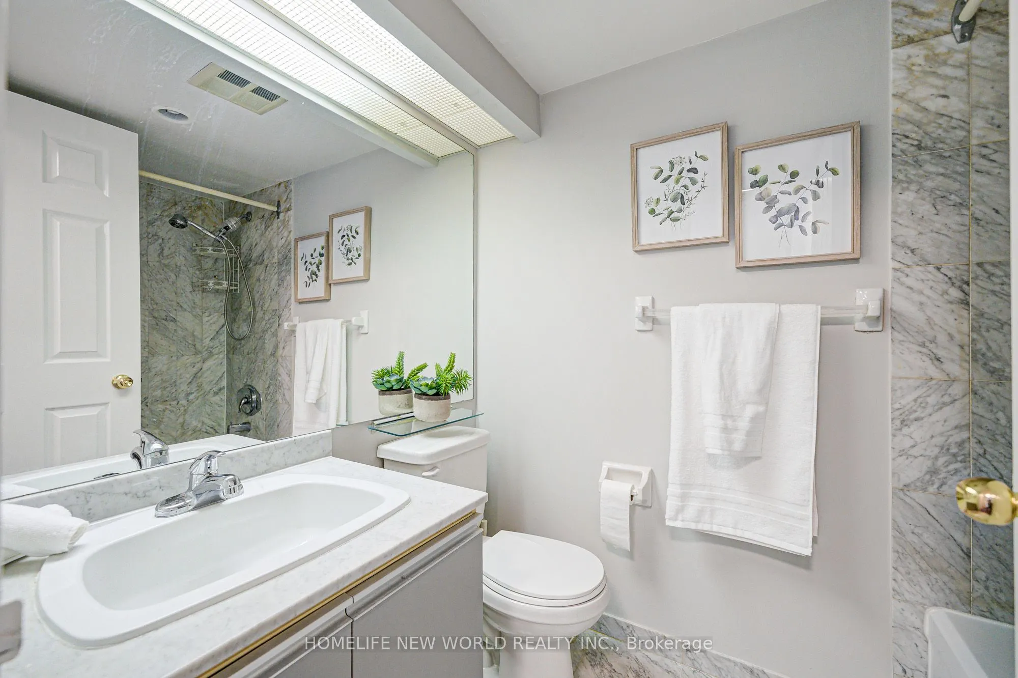 5 Concorde Place, #2306