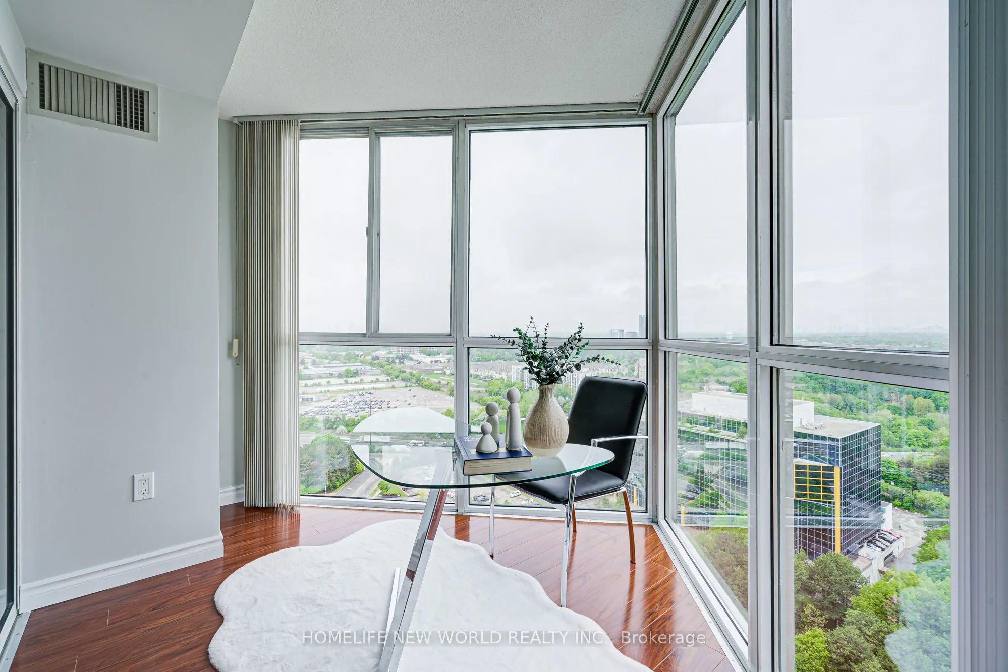 5 Concorde Place, #2306
