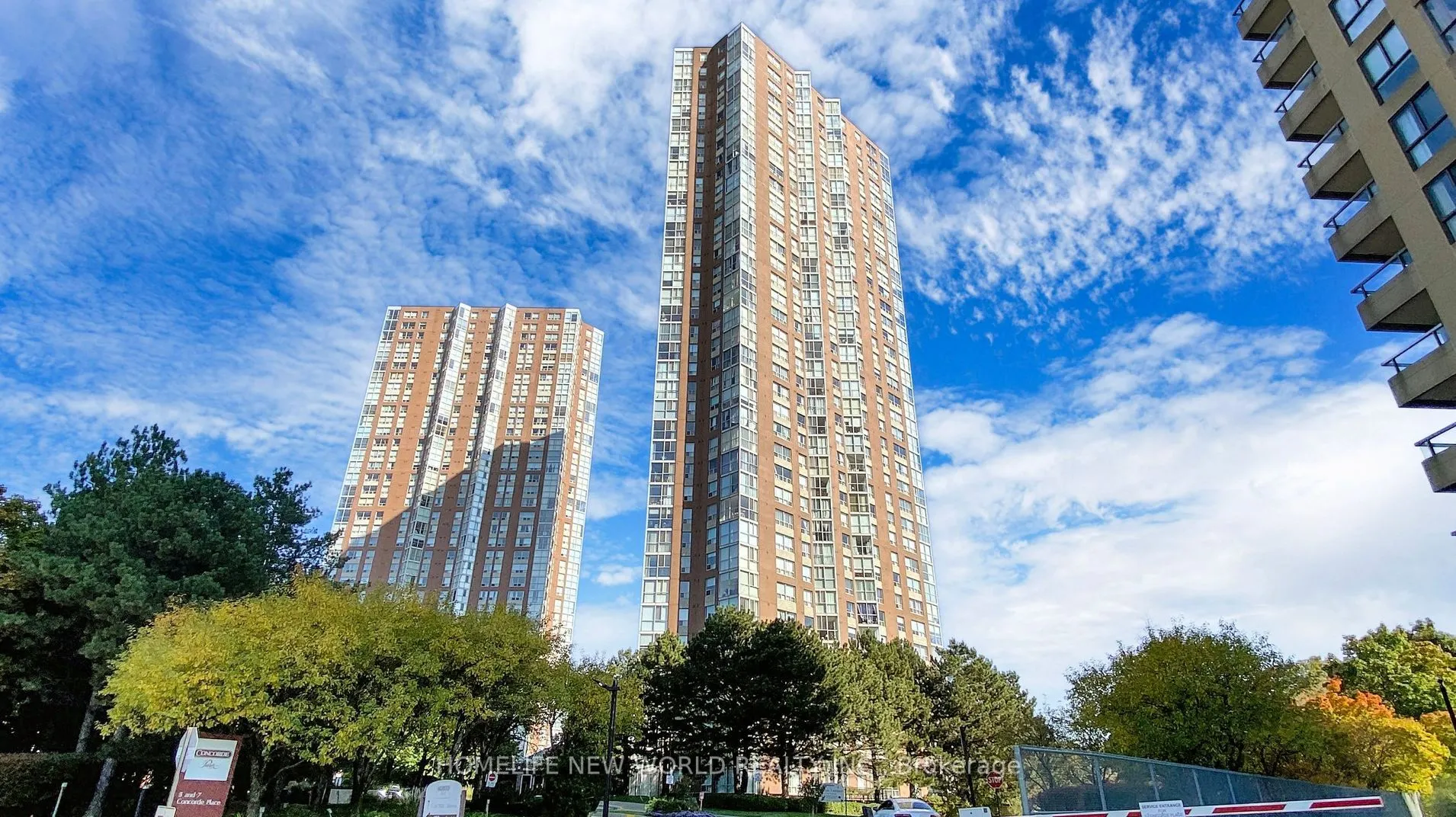 5 Concorde Place, #2306