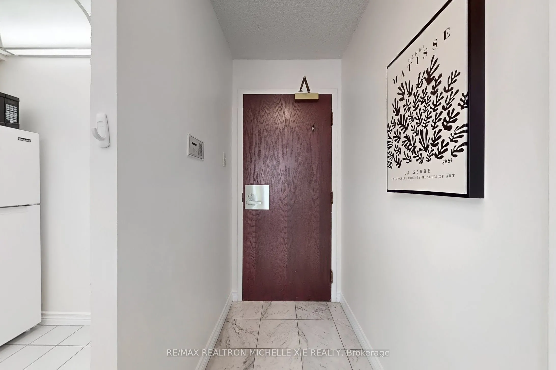 736 Bay Street, #1009