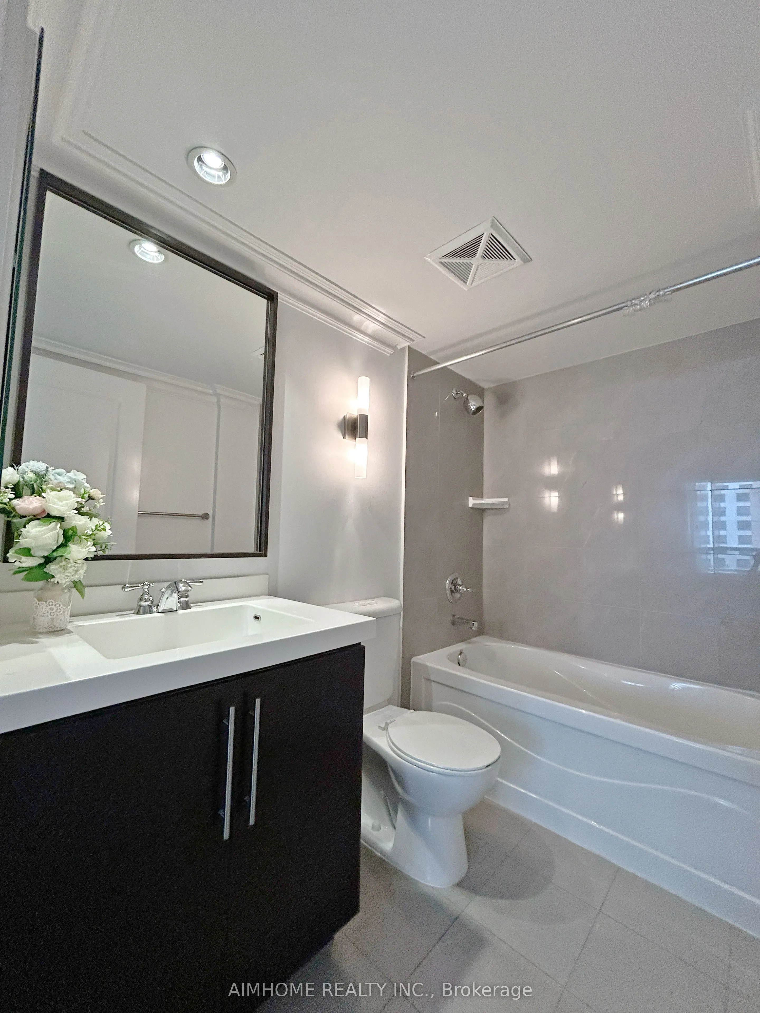 500 Doris Avenue, #722