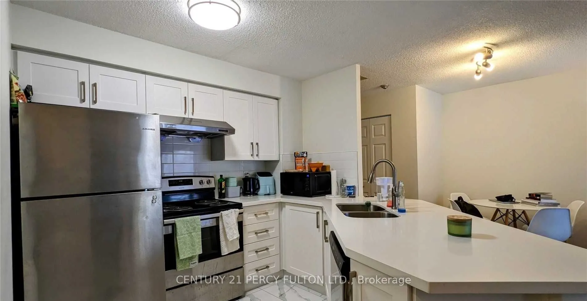 25 Grenville Street, #1506