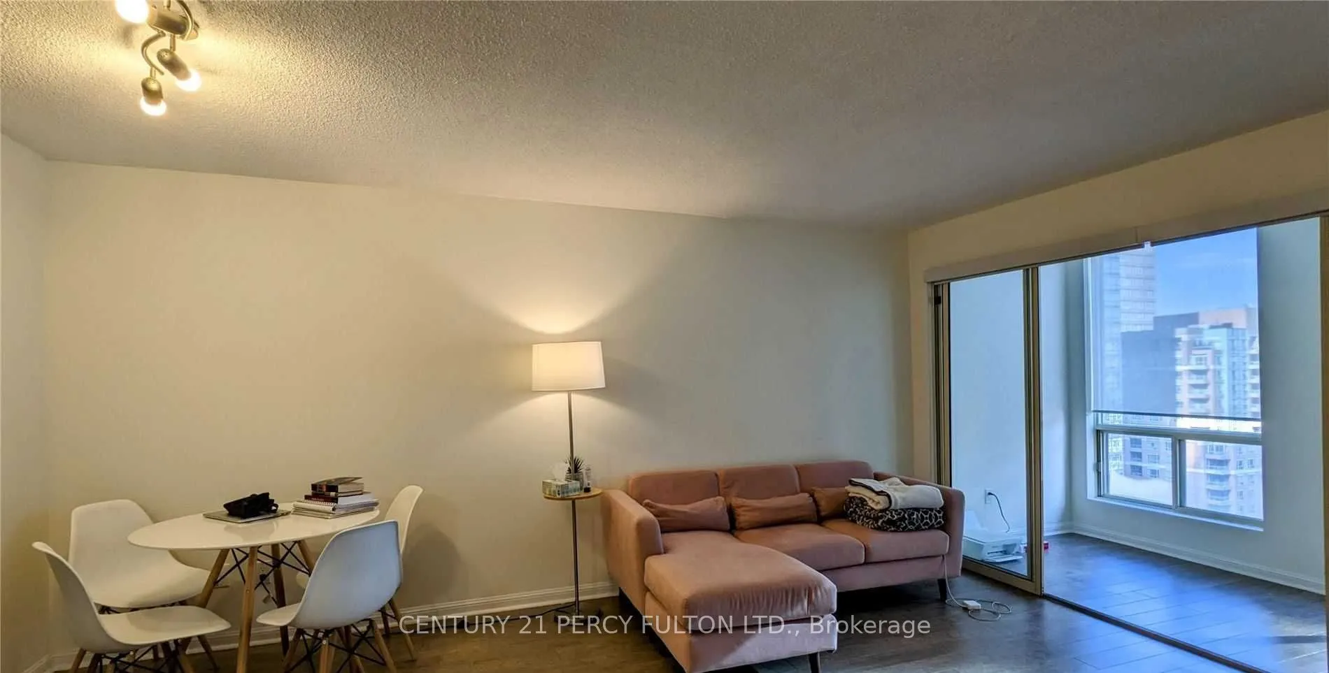 25 Grenville Street, #1506