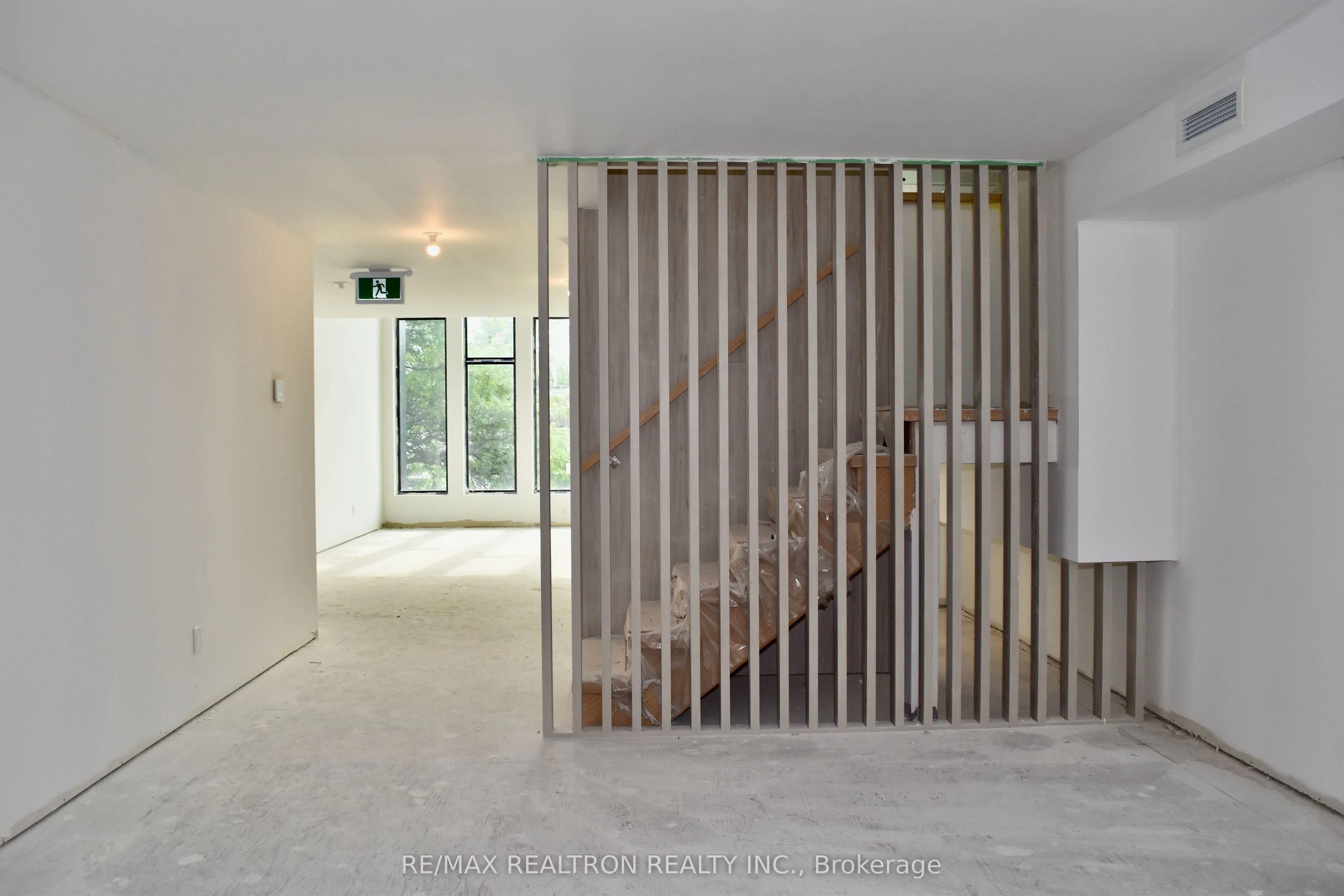 3429 Yonge Street, #3