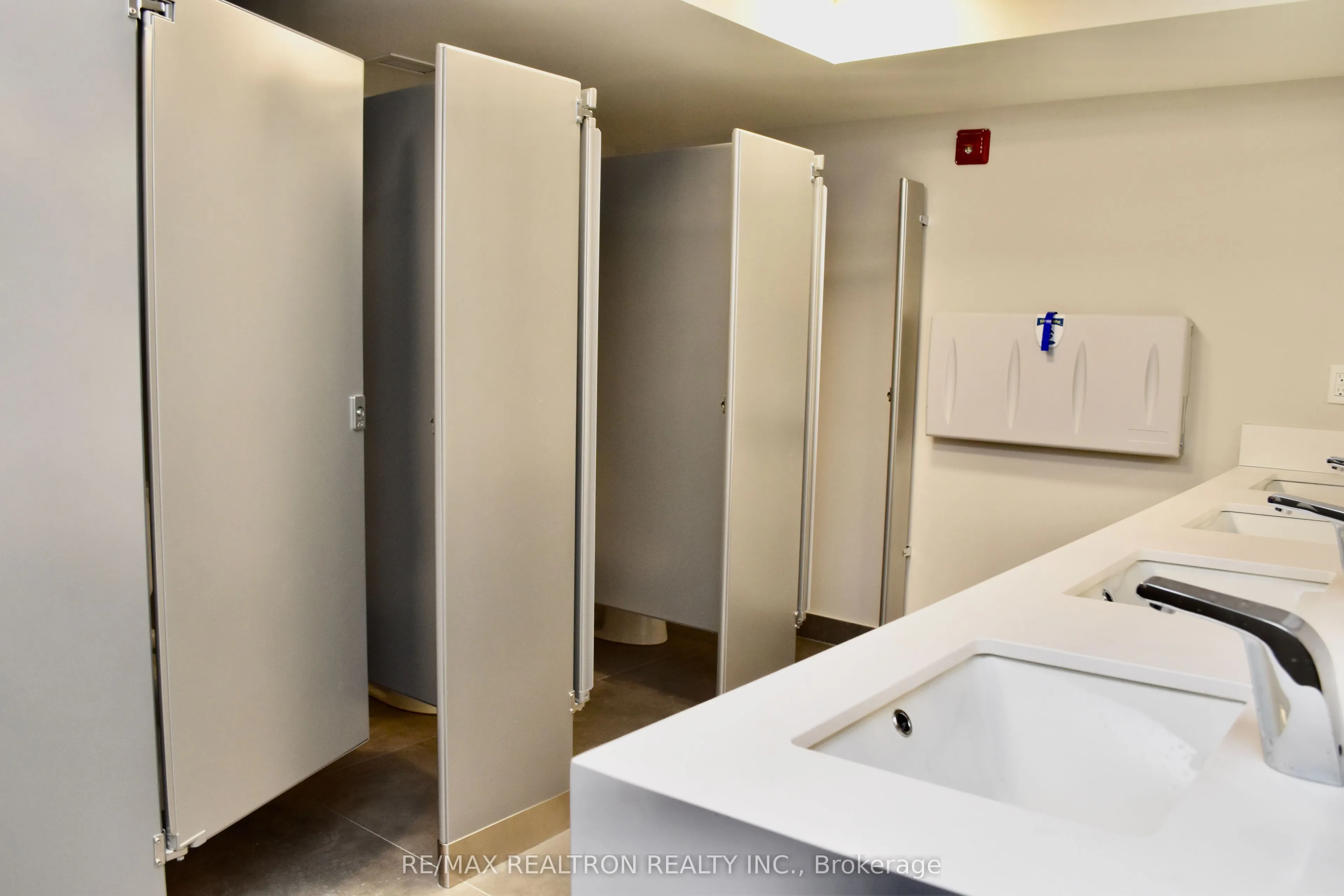 3429 Yonge Street, #3