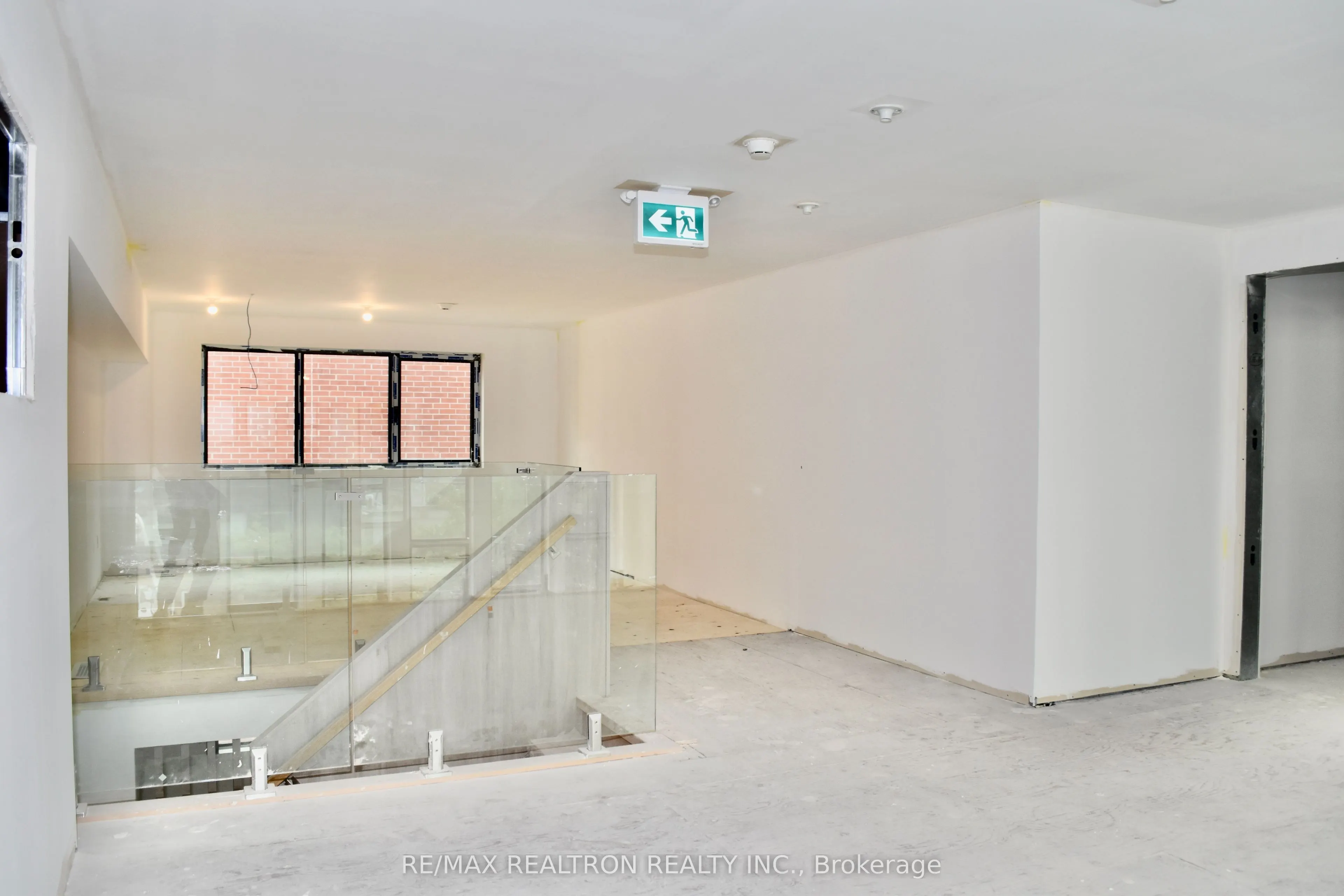 3429 Yonge Street, #3