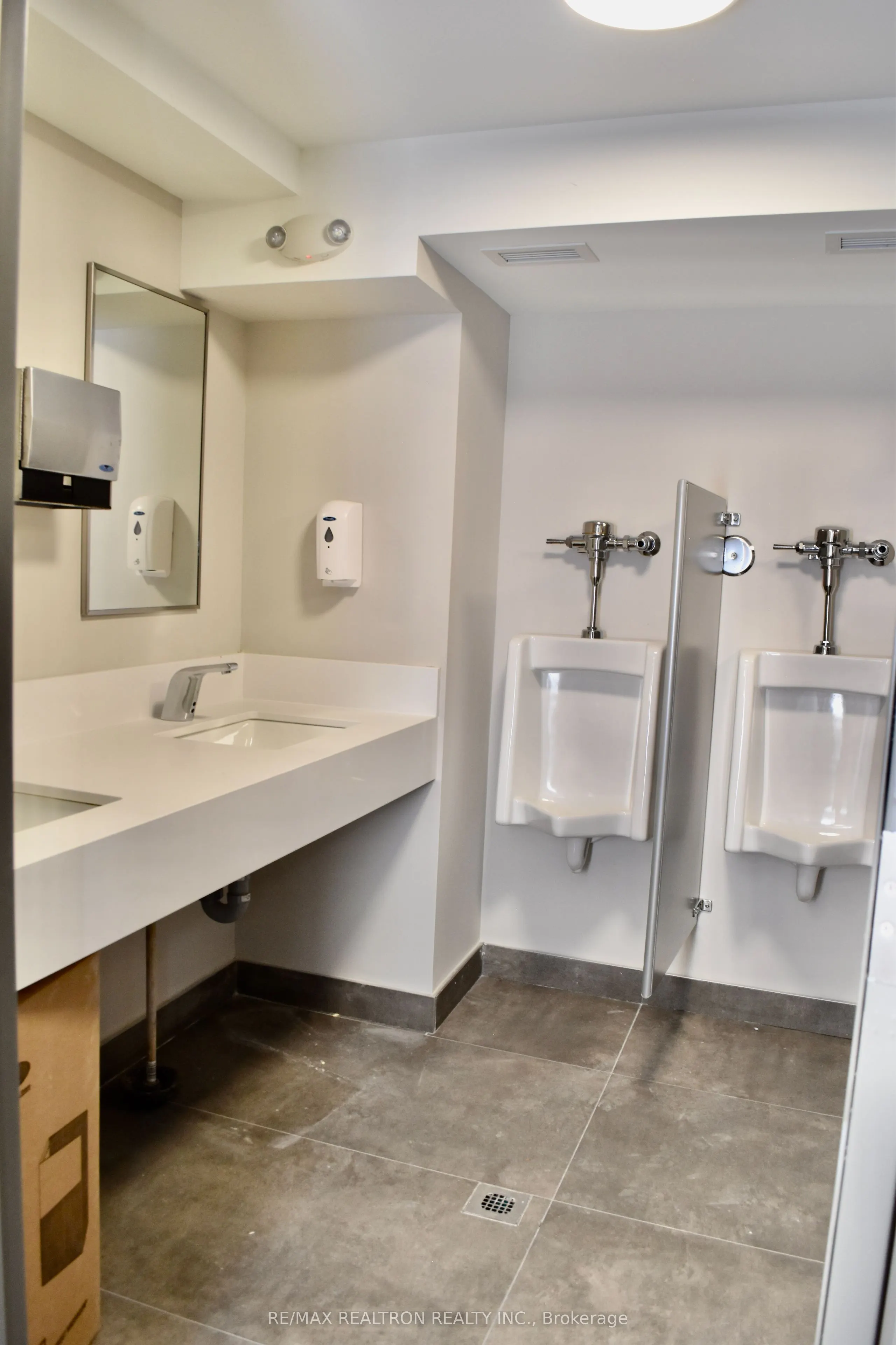 3429 Yonge Street, #3