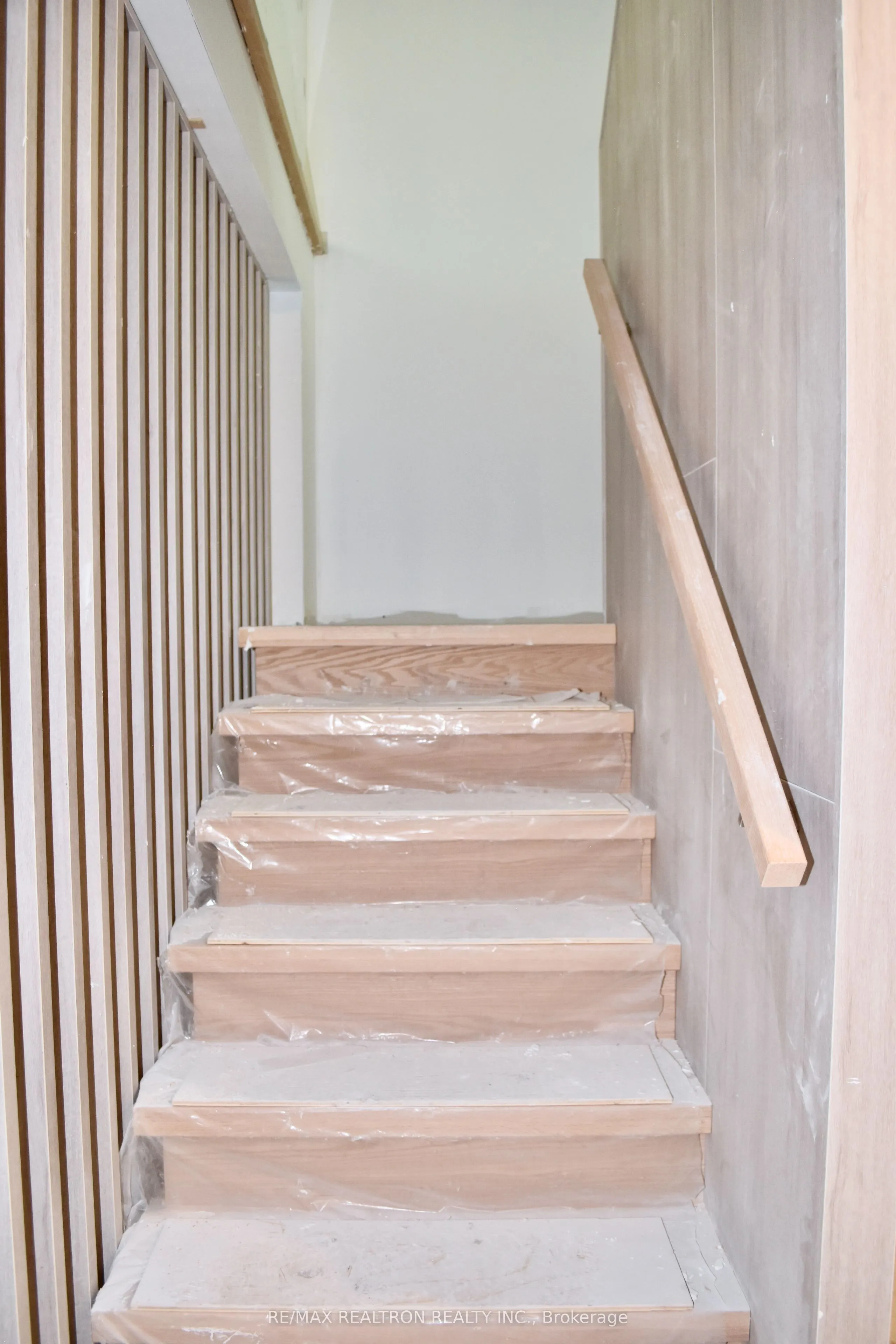 3429 Yonge Street, #4