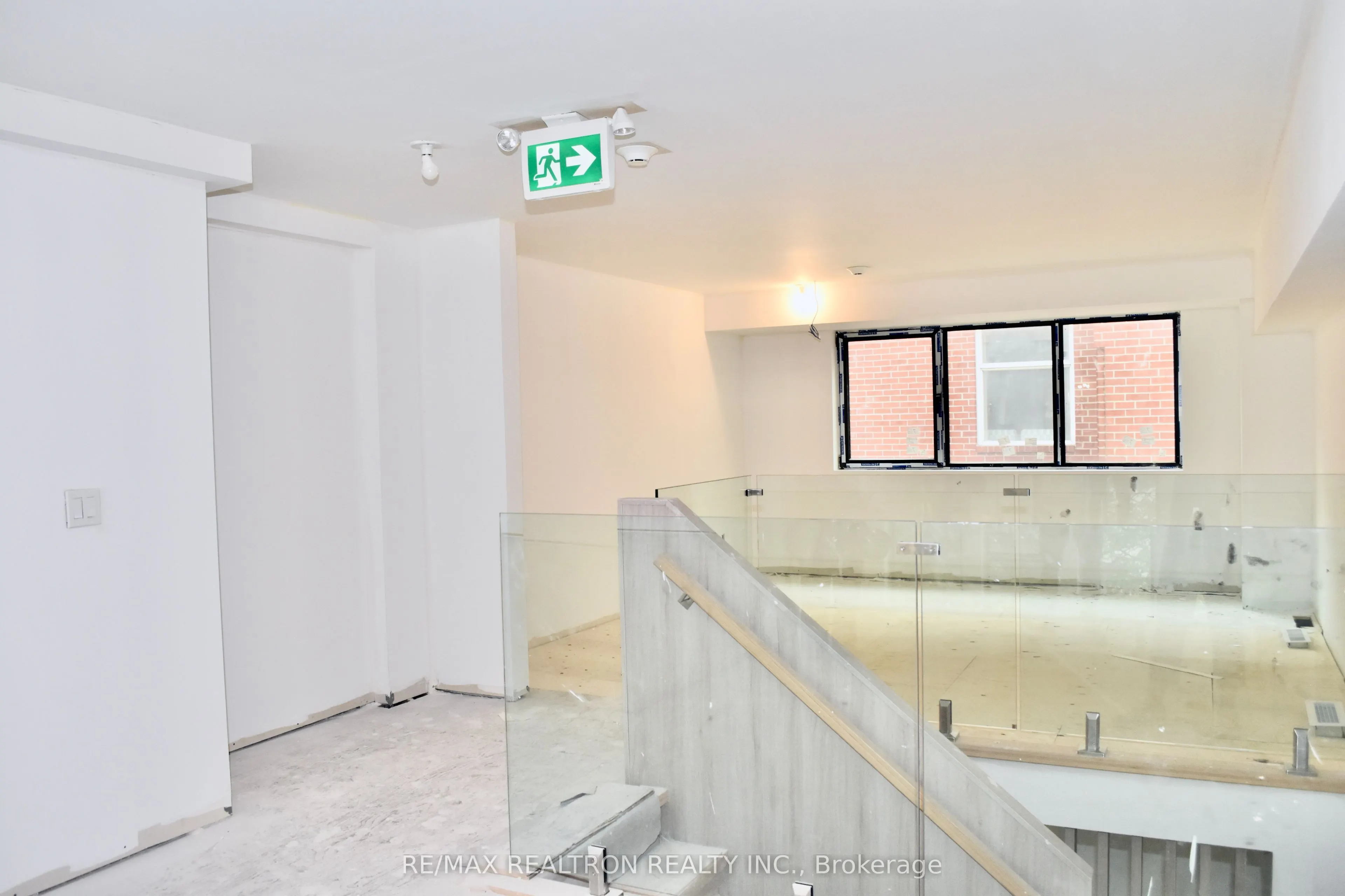 3429 Yonge Street, #4