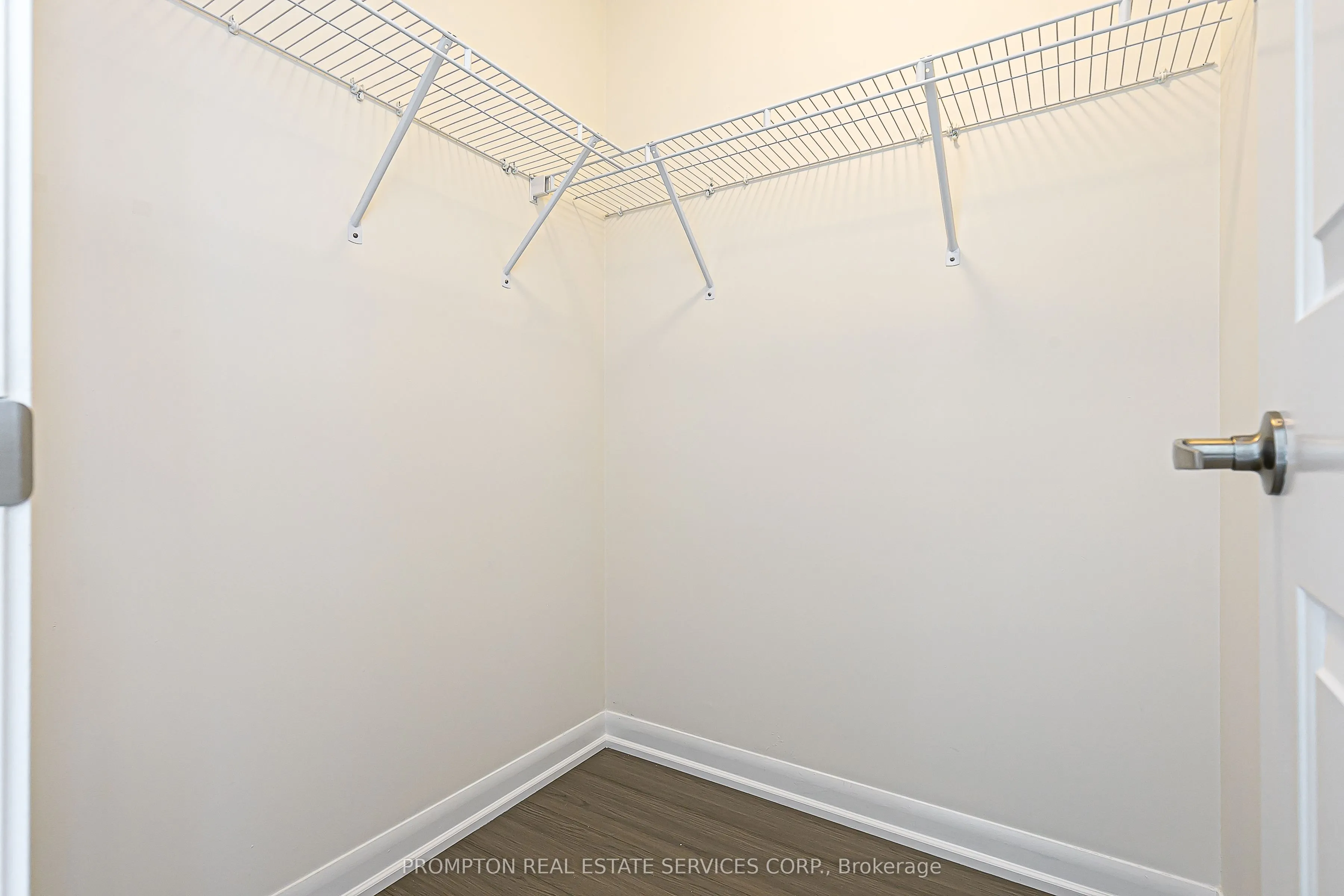17 Anndale Drive, #2302