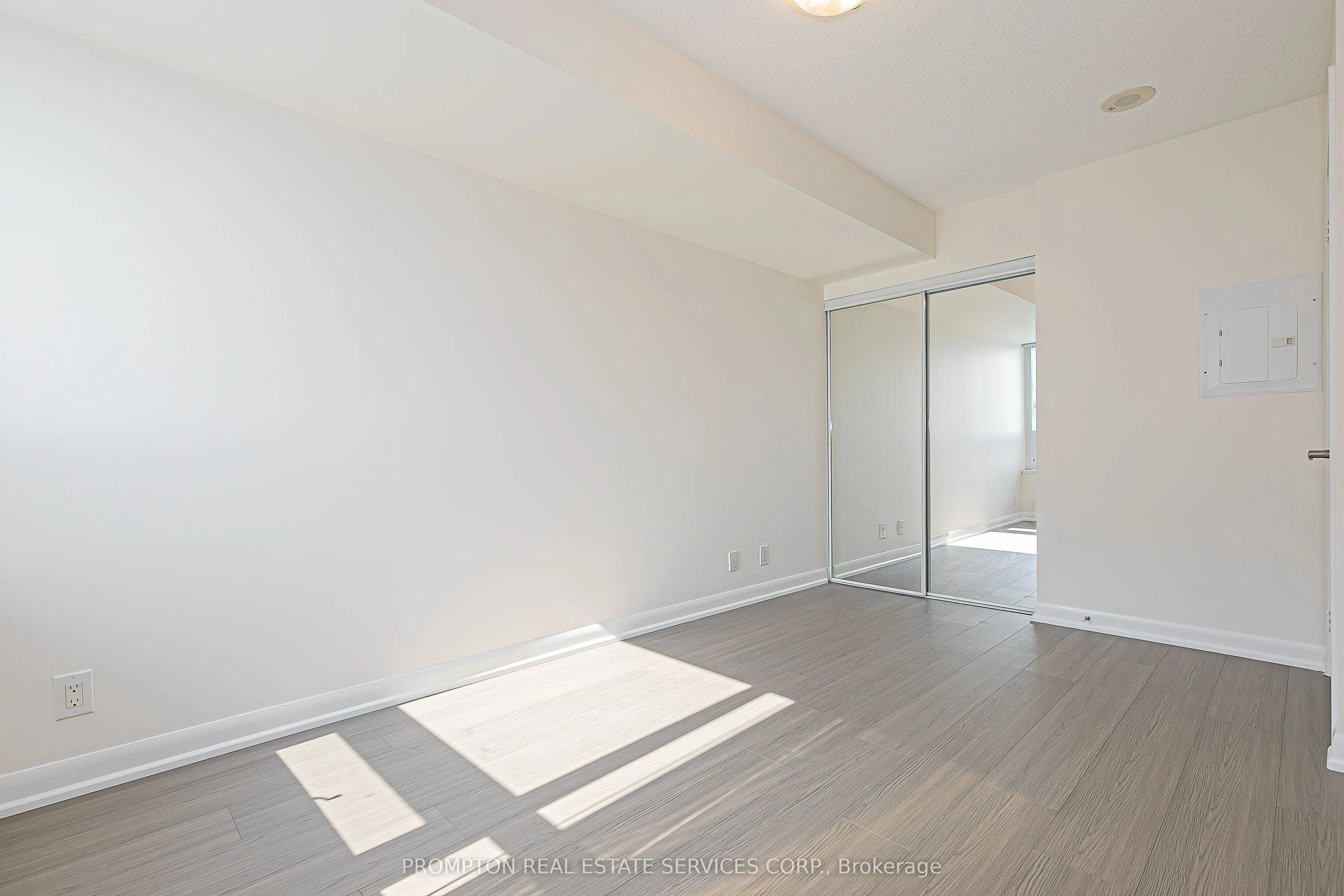 17 Anndale Drive, #2302