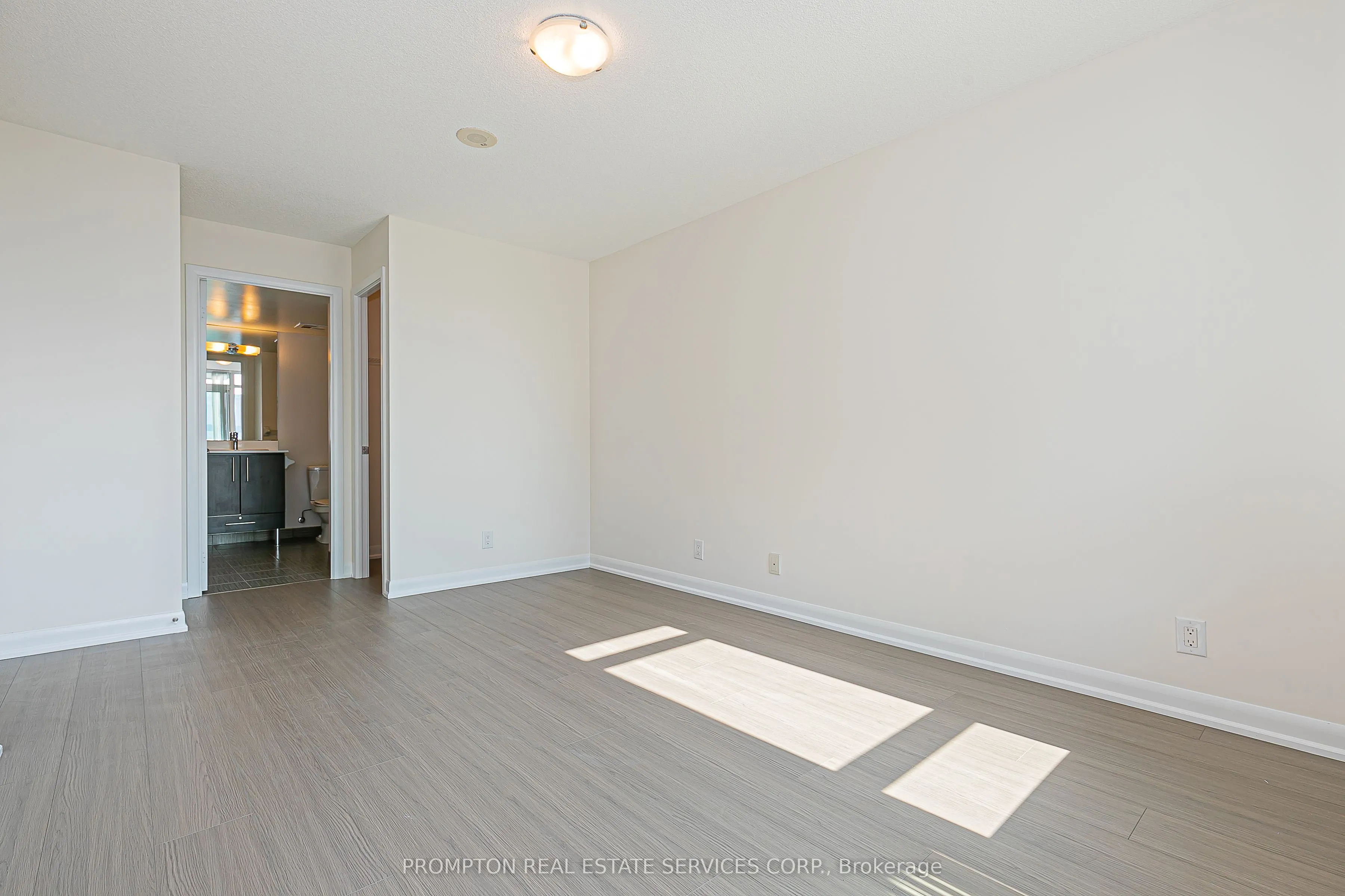 17 Anndale Drive, #2302