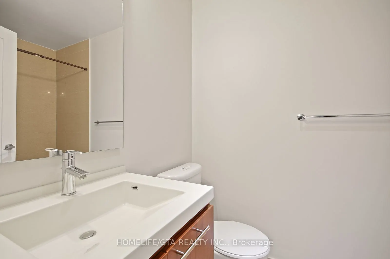 25 Broadway Avenue, #1006