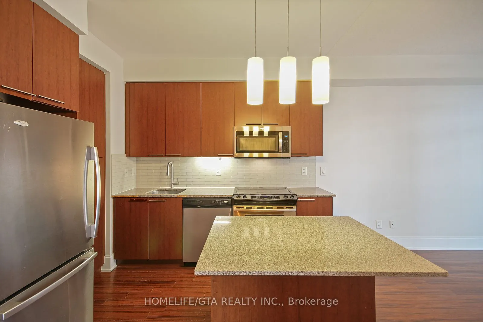 25 Broadway Avenue, #1006