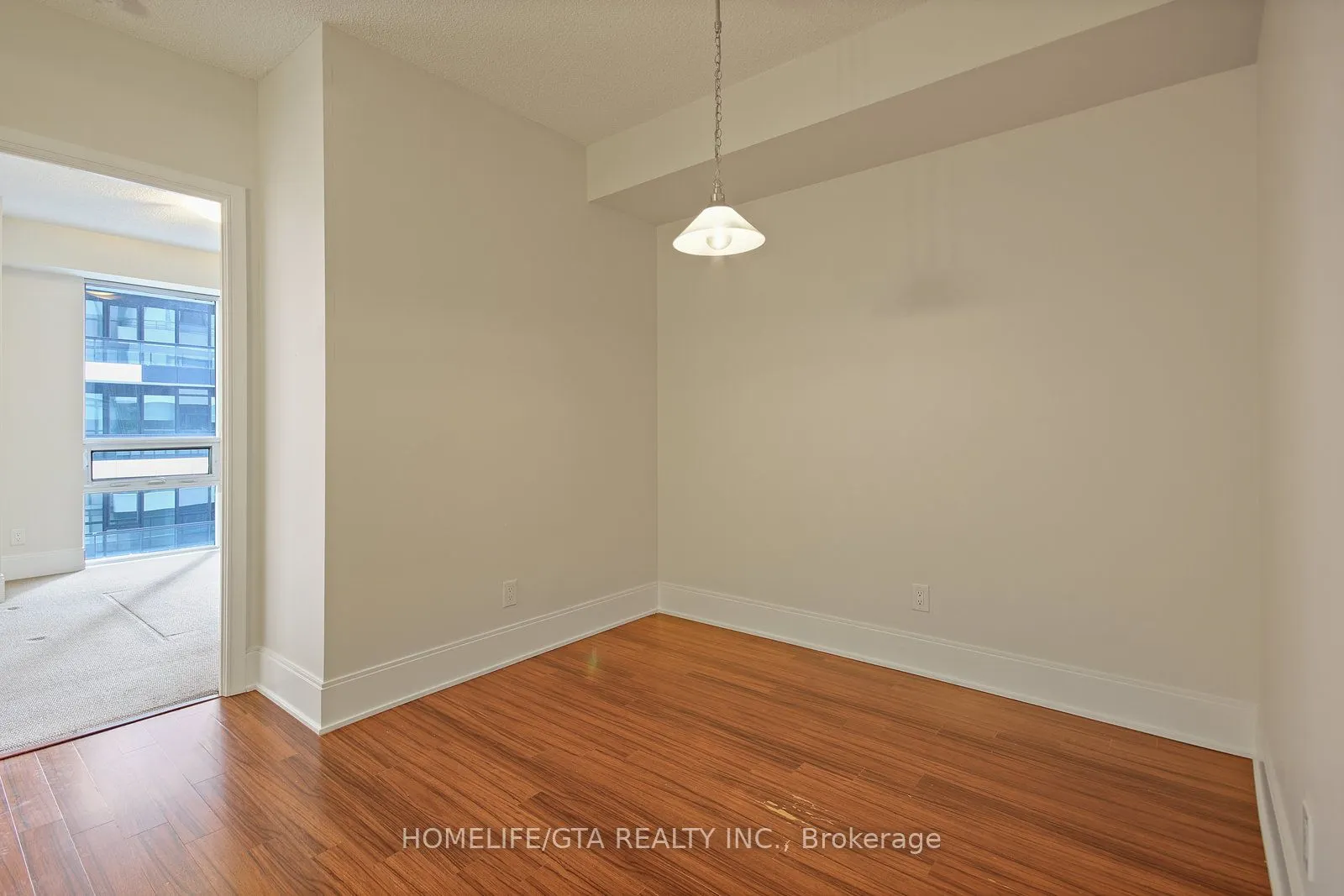 25 Broadway Avenue, #1006
