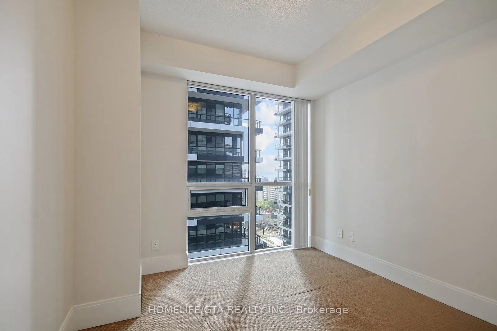 25 Broadway Avenue, #1006