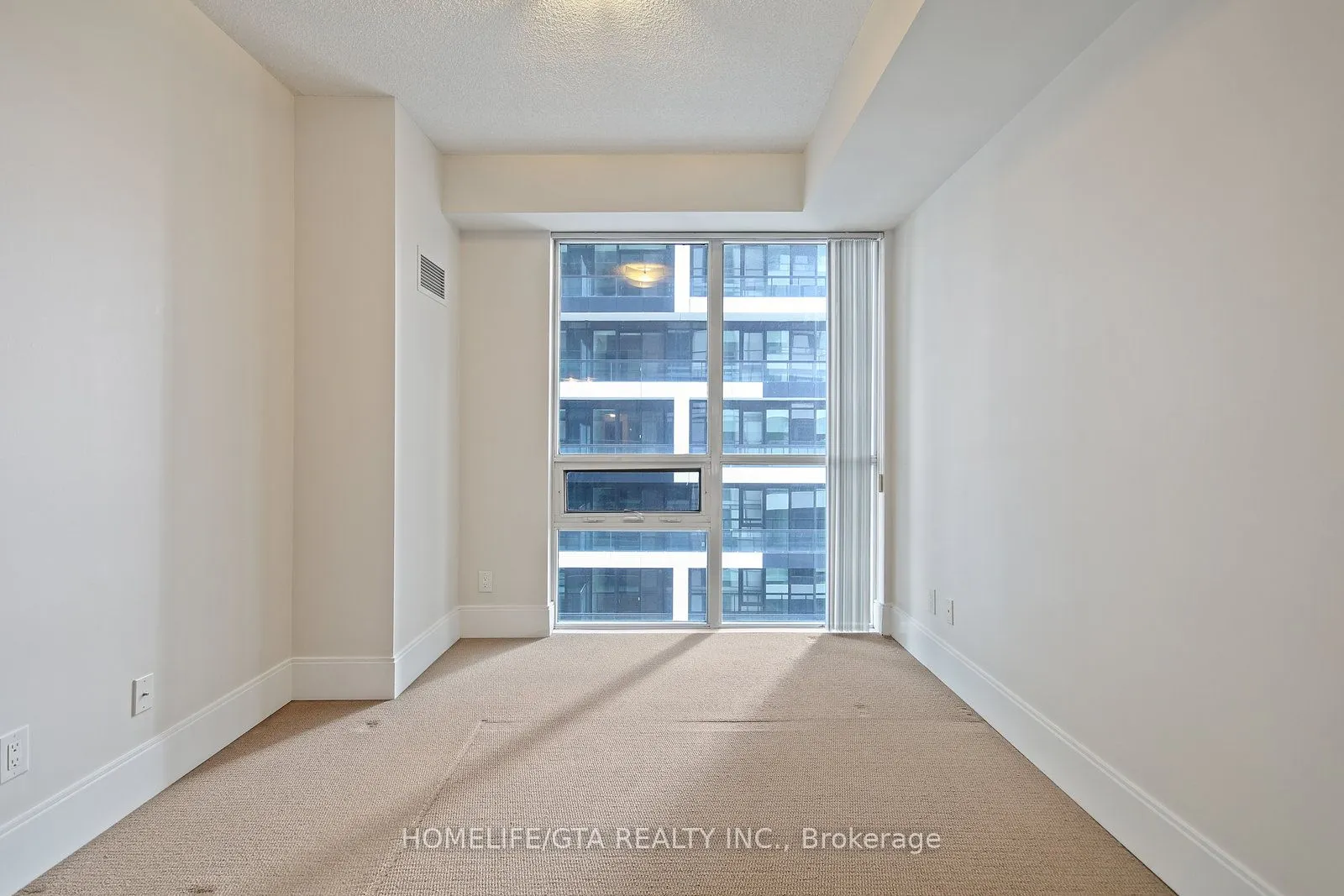 25 Broadway Avenue, #1006