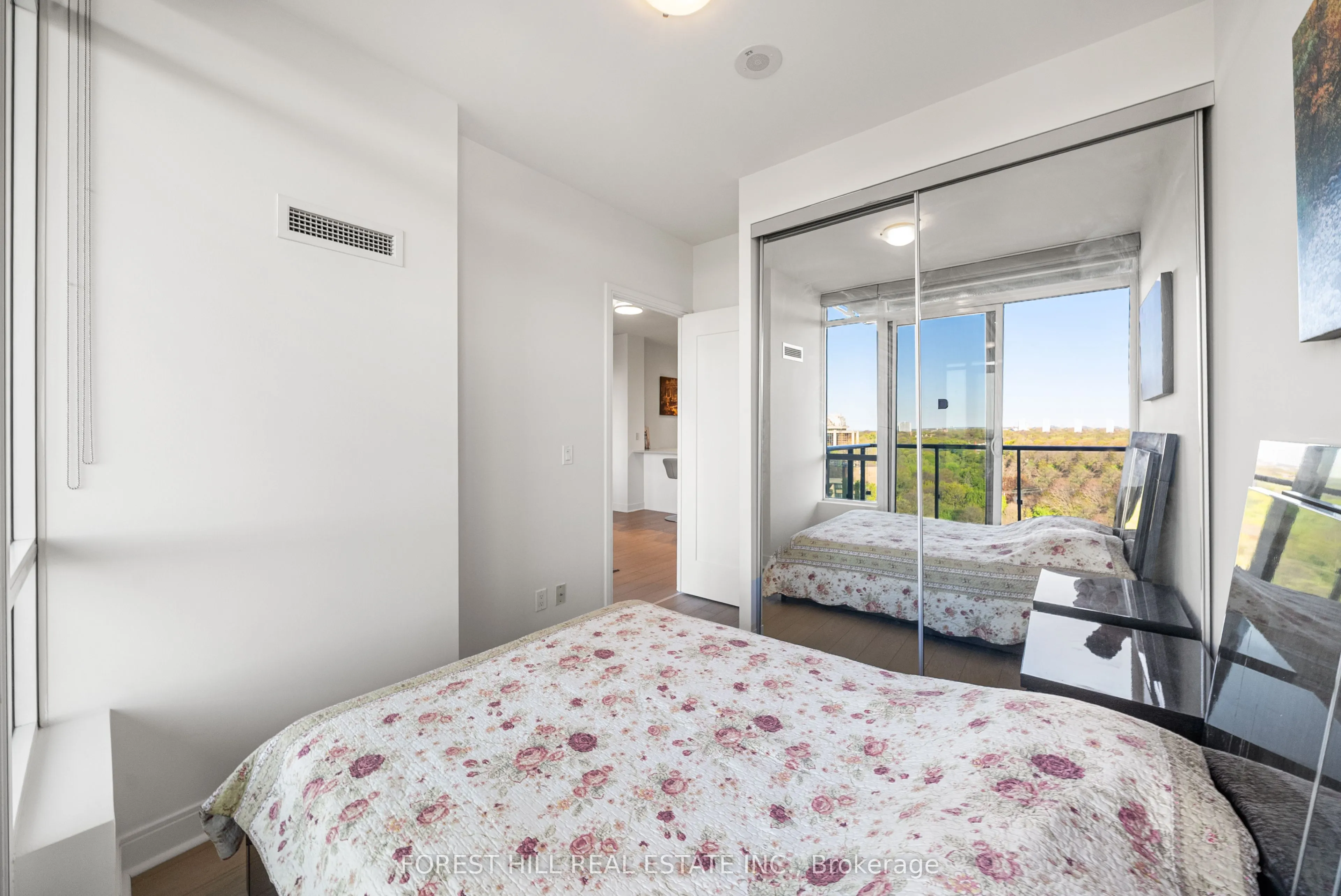 825 Church Street, #1106
