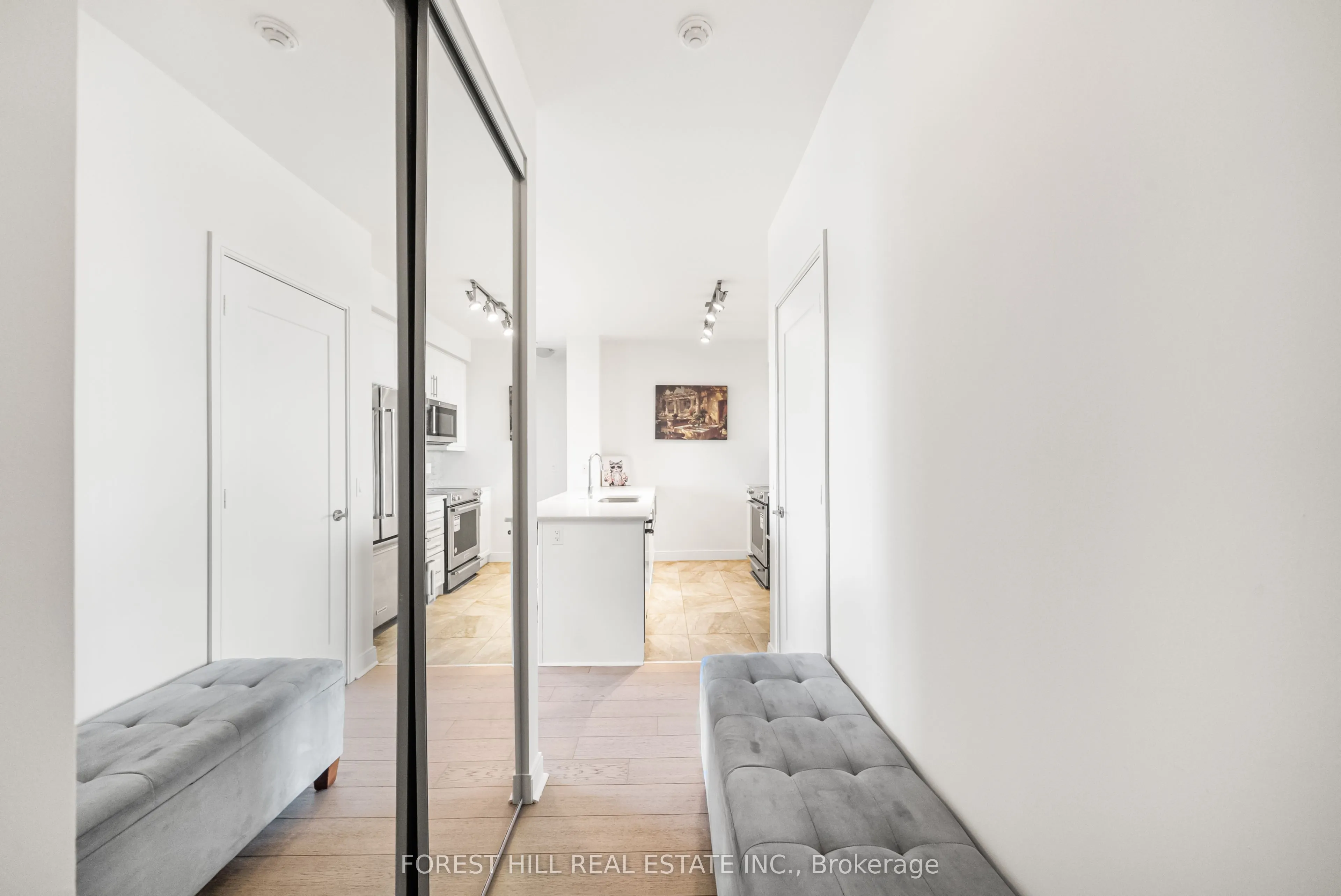 825 Church Street, #1106