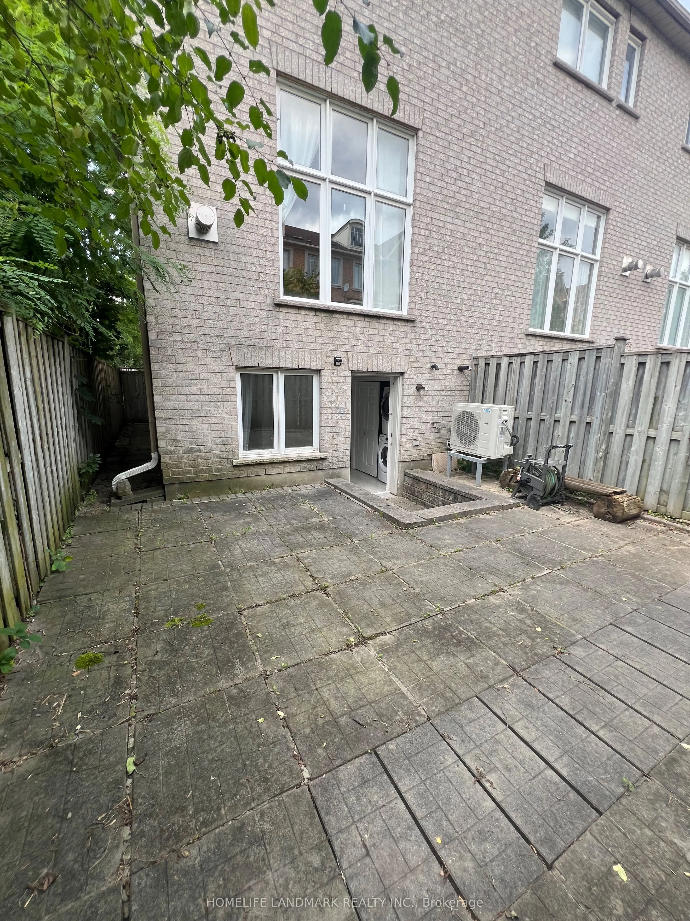 31 Rodeo Court