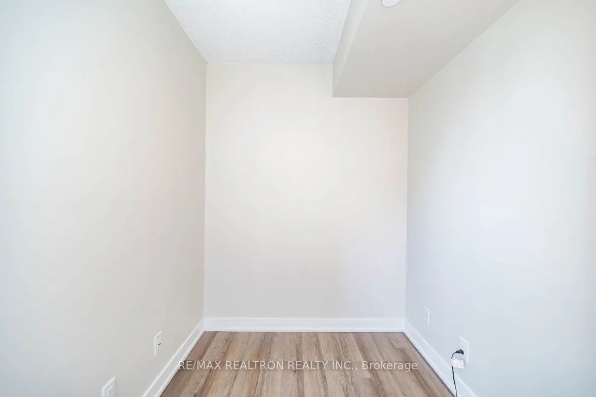 38 Monte Kwinter Court, #627